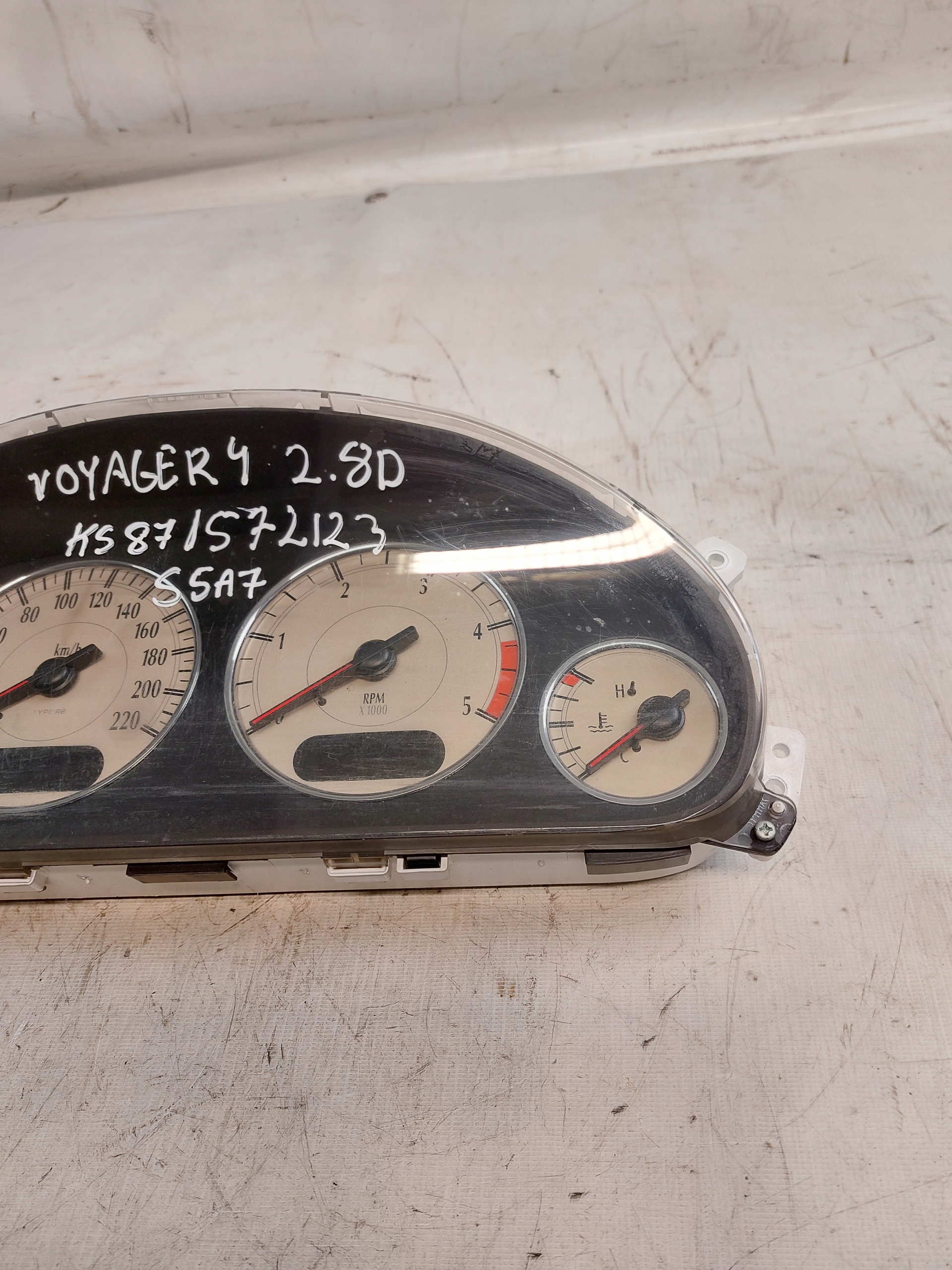 dials dials CHRYSLER VOYAGER IV 2.8CRD