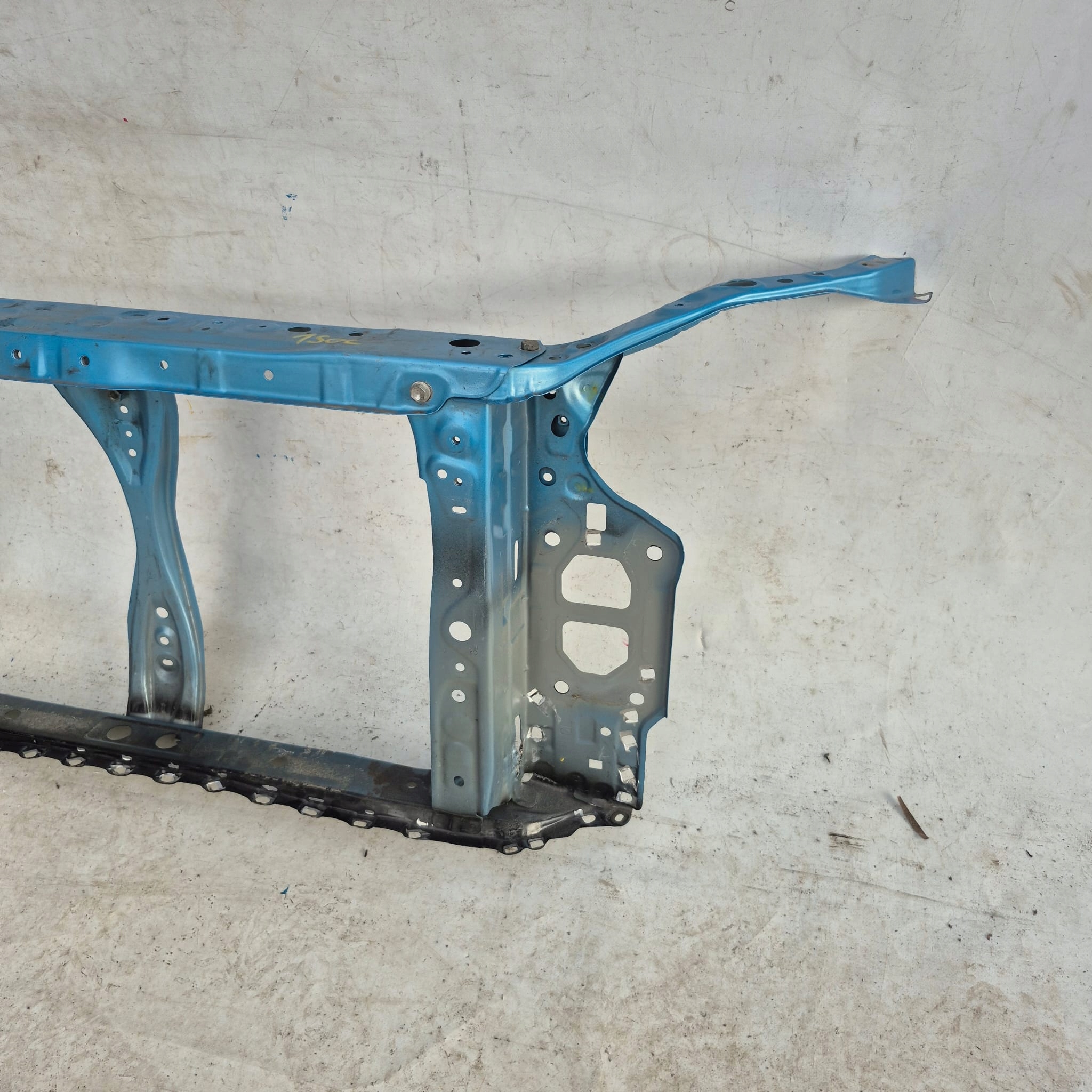 SUBARU IMPREZA XV 18- support panel for radiators pillar iron
