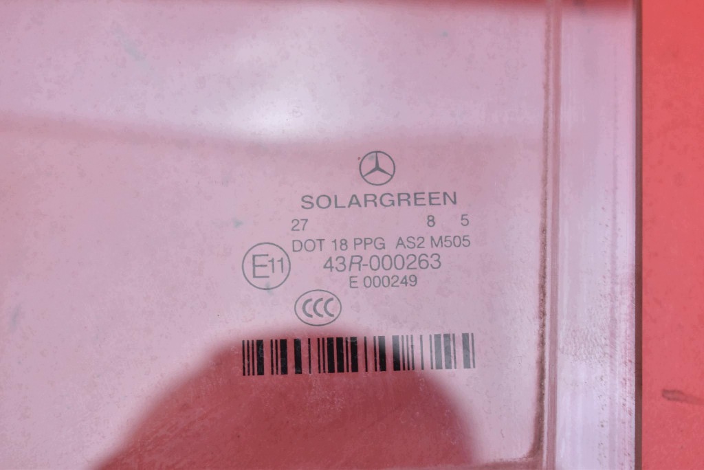 window side left rear part rear MERCEDES S-KLASA W221 LONG 05-09