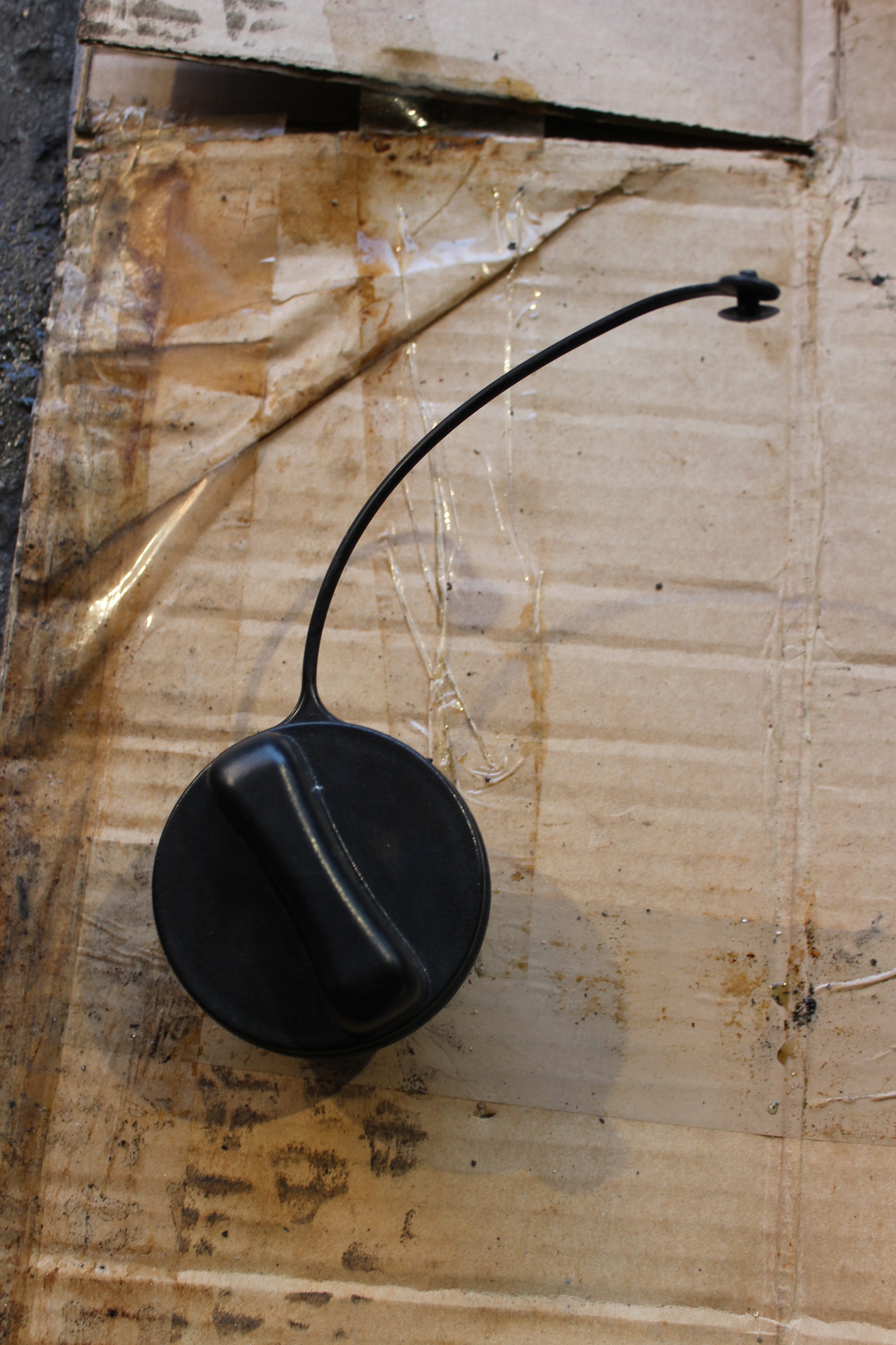 NISSAN NOTE II E12 1.5 DCI KOREK WLEWU PALIWA DIESEL