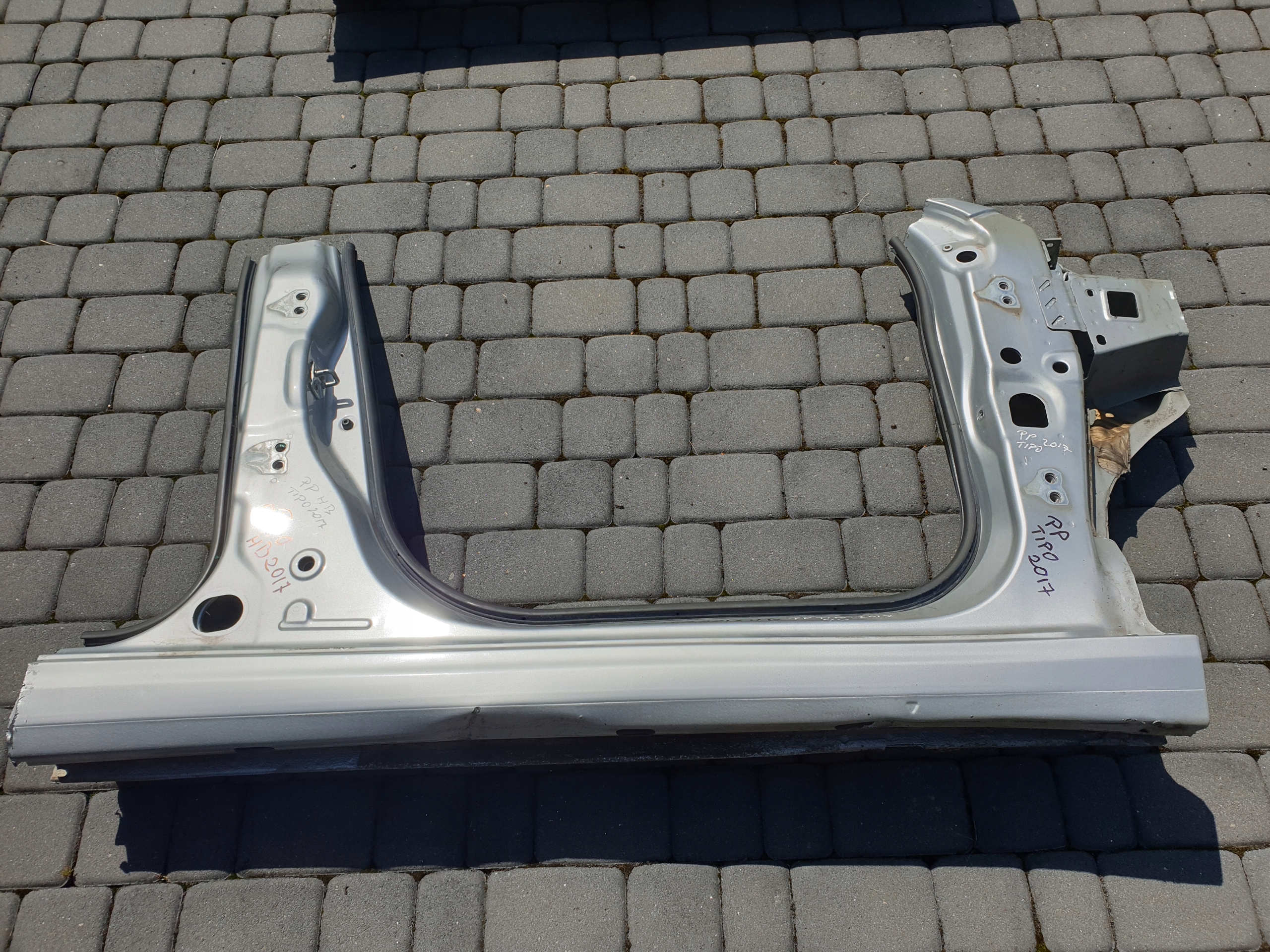 quarter threshold pillar right FIAT TIPO 2015- HB 612/A