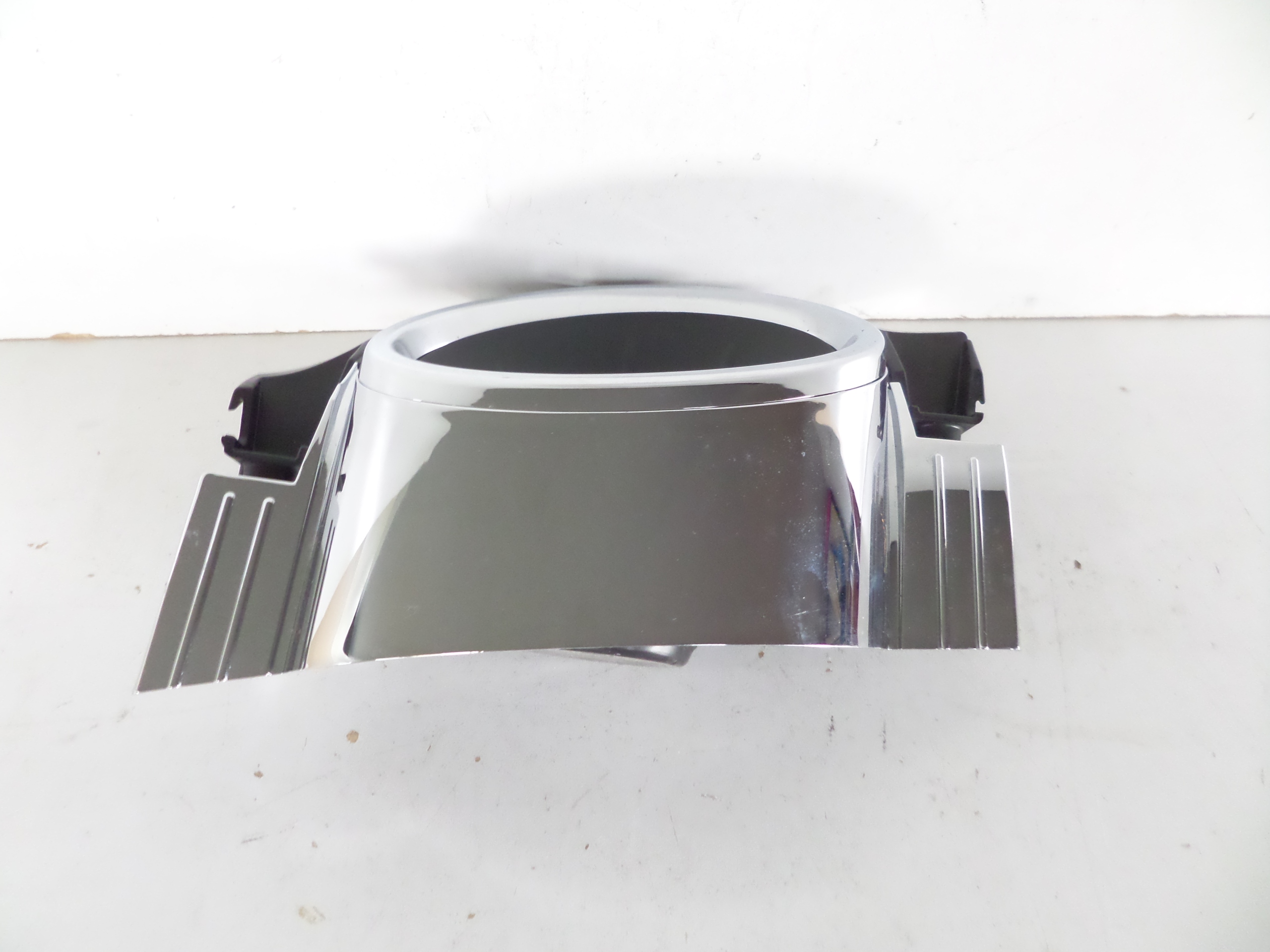 spoiler tlumika chrom left KIA SPORTAGE IV 18