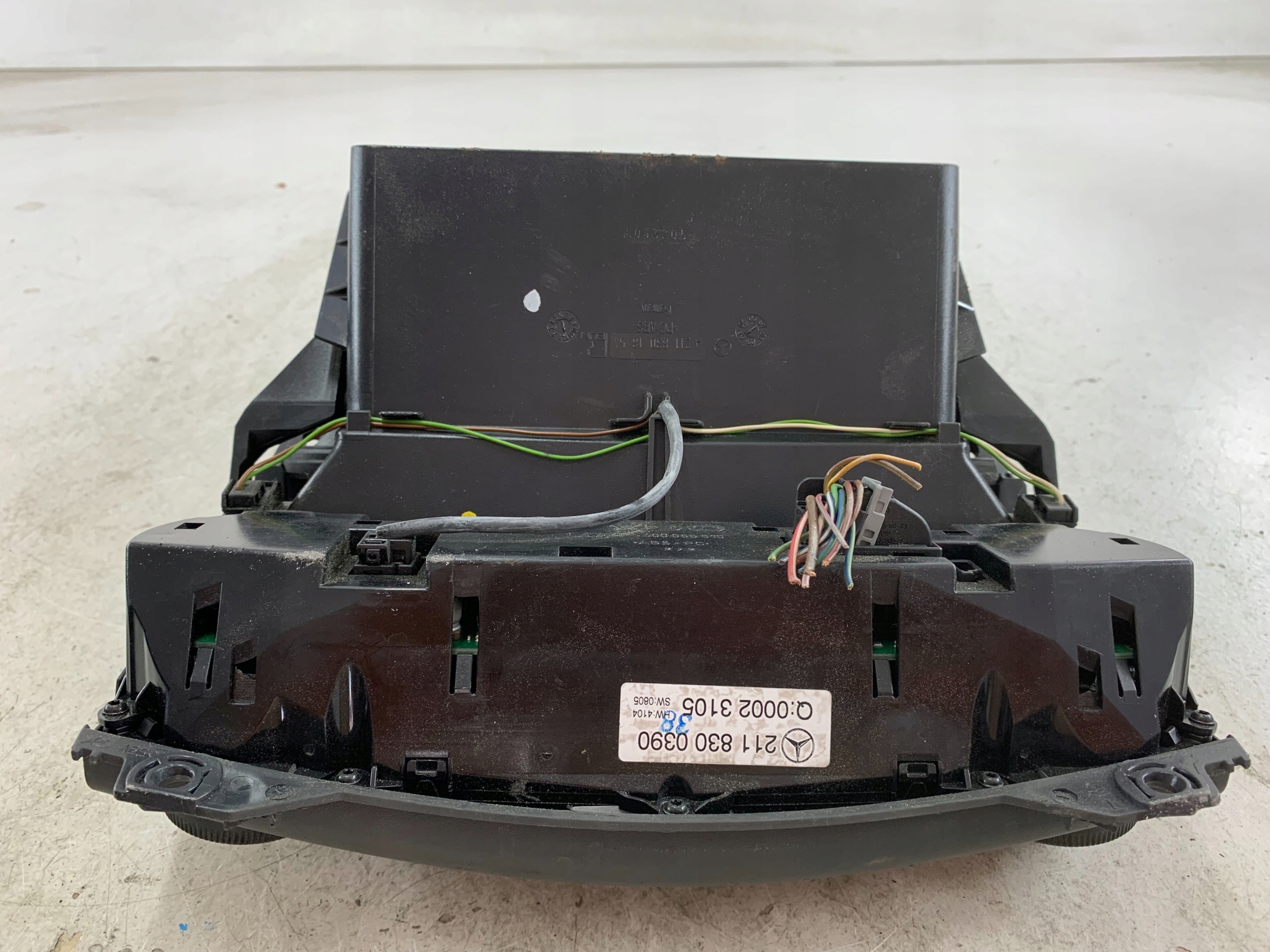 MERCEDES W219 commande de climatisation H24400055010 + grilles d'aération A2118301854