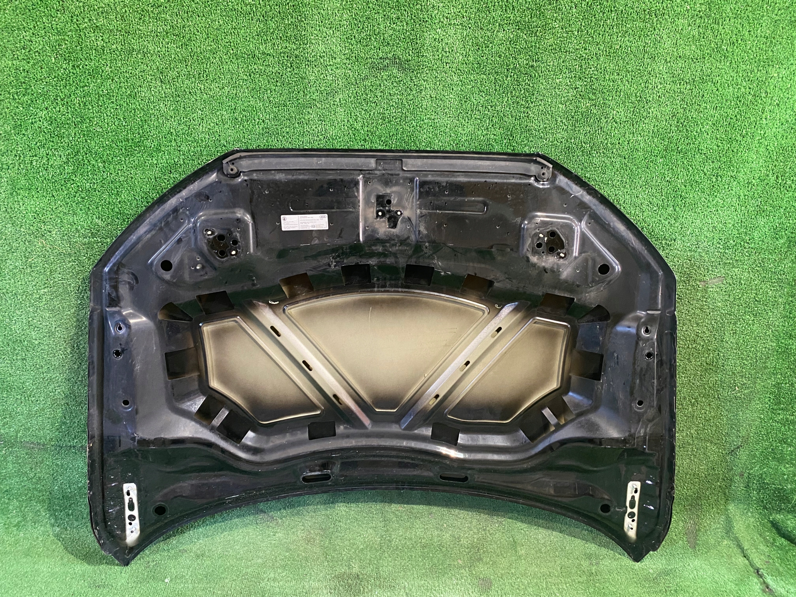 bonnet AUDI Q3 8U and