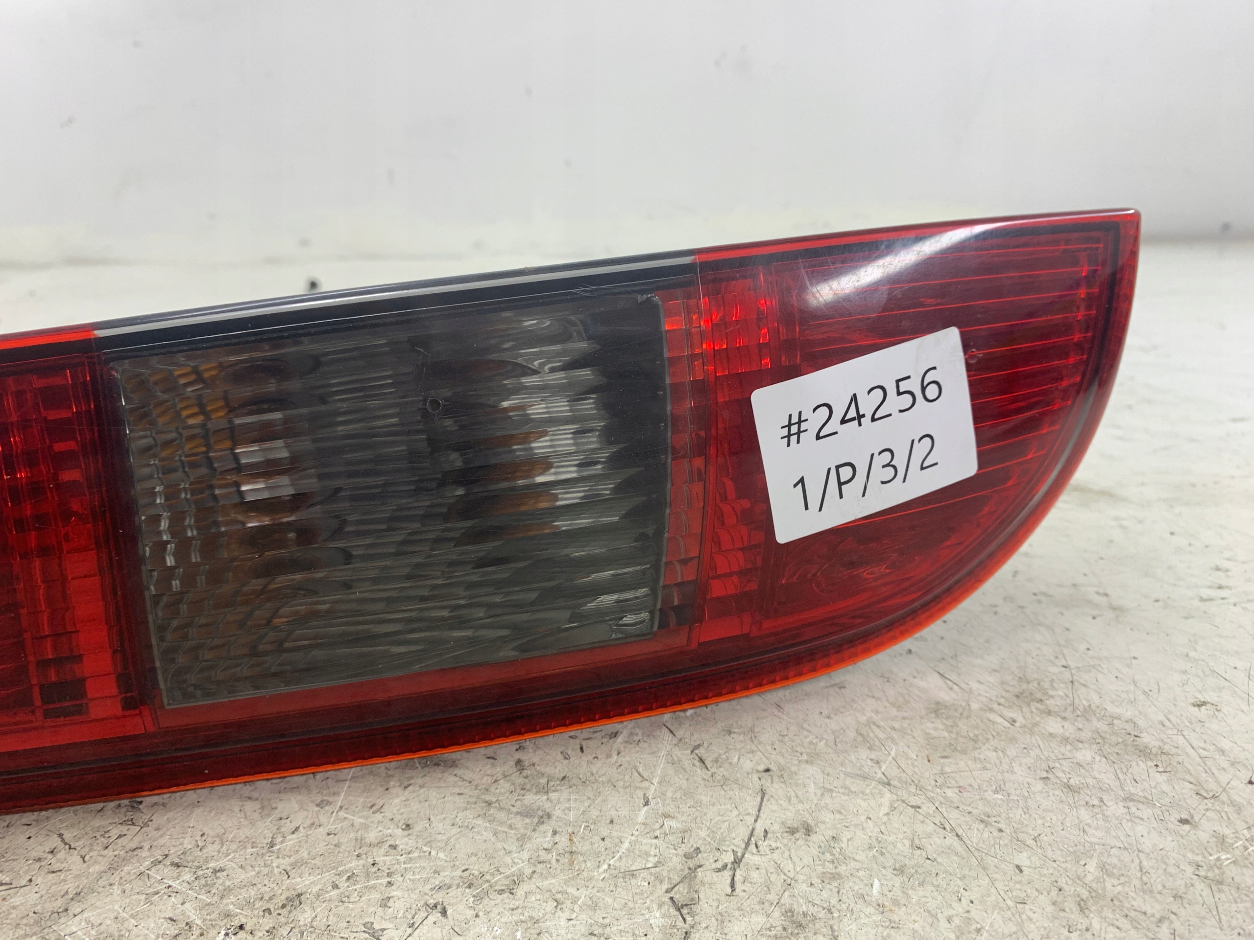 FORD FOCUS MK2 KOMBI light left rear part