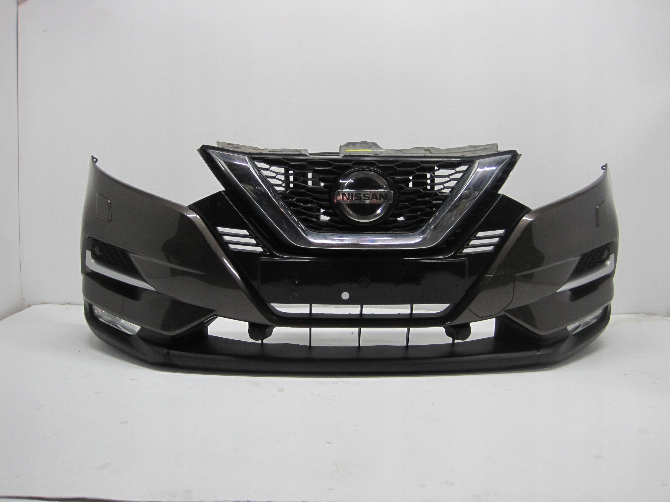 bumper NISSAN QASHQAI 6 PDC KAMERA XENON front front