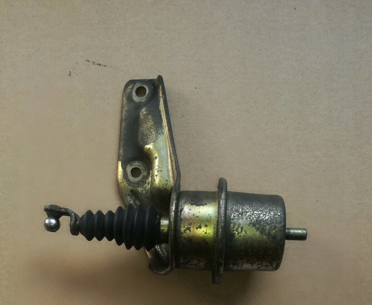 SENSOR PRZEPUSTNICY MERCEDES W124 2,5D A6040900166