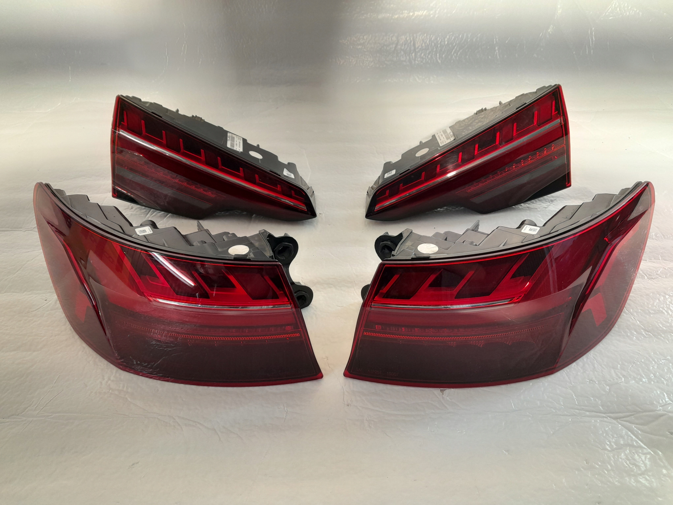 AUDI A4 B9 LIFT LAMPY TYŁ SEDAN MATRIX USA
