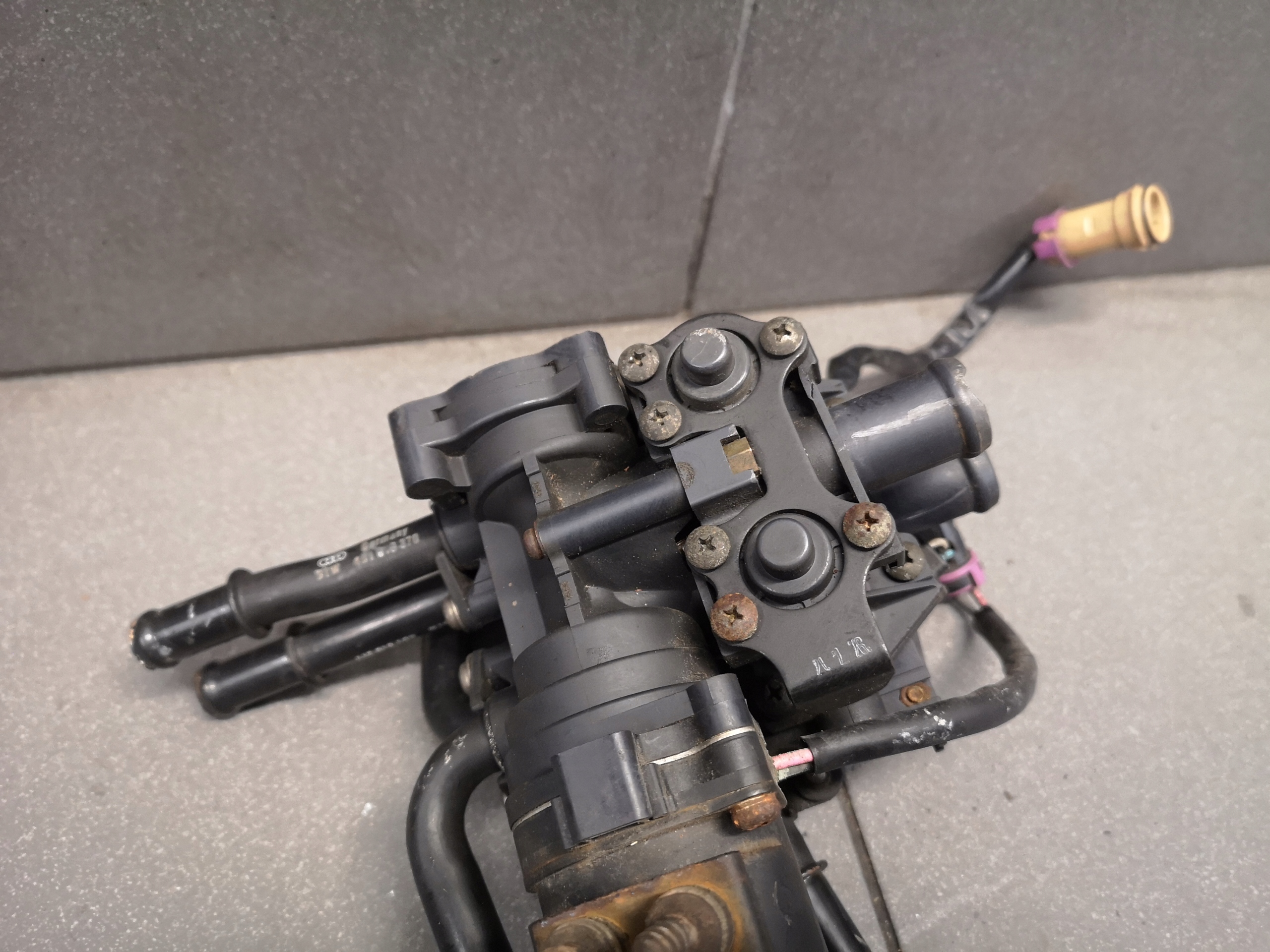 воды 4D0959617A, 1136008850