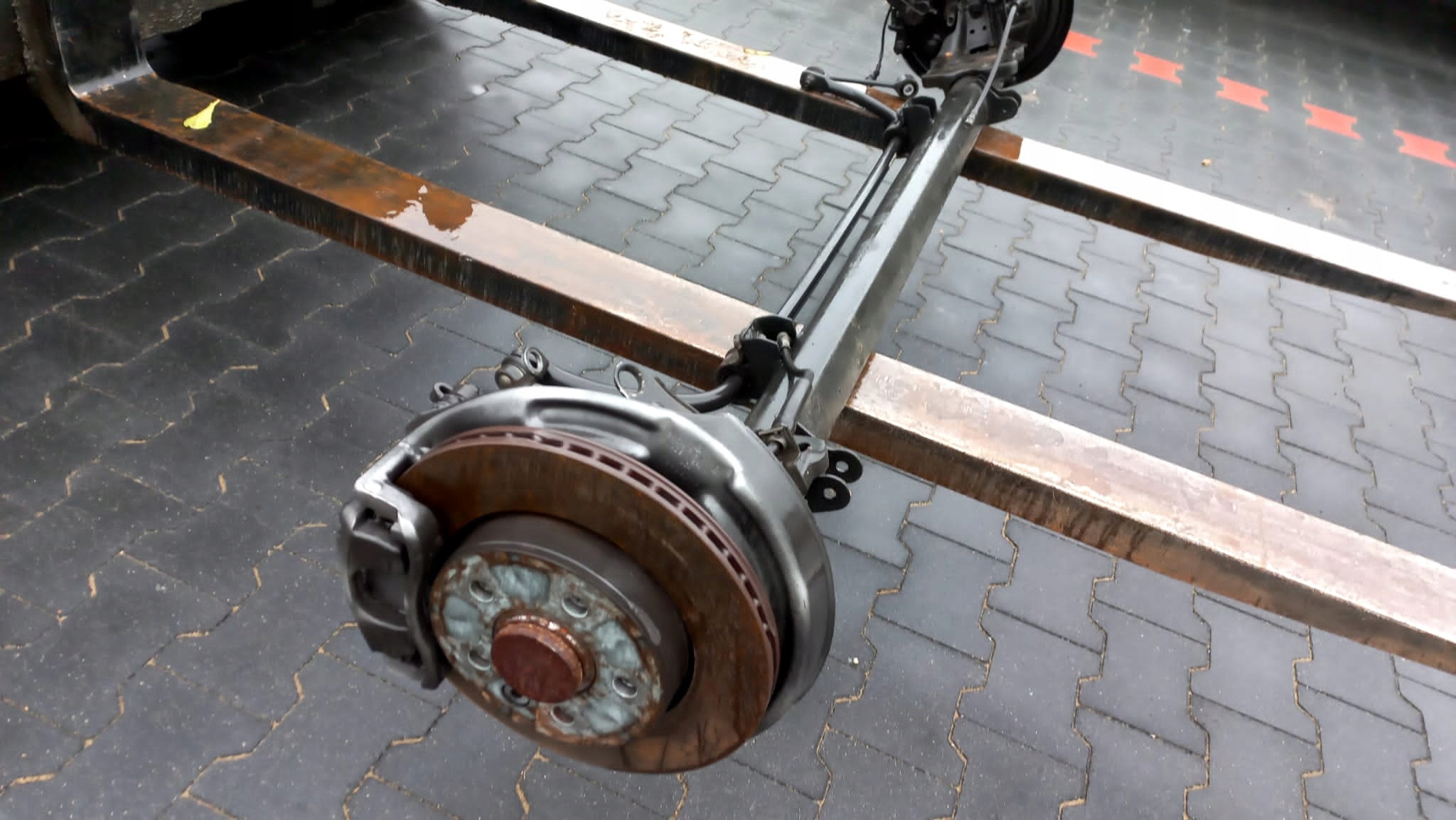 rear sider axis rear part sususpension VW CRAFTER II MAN
