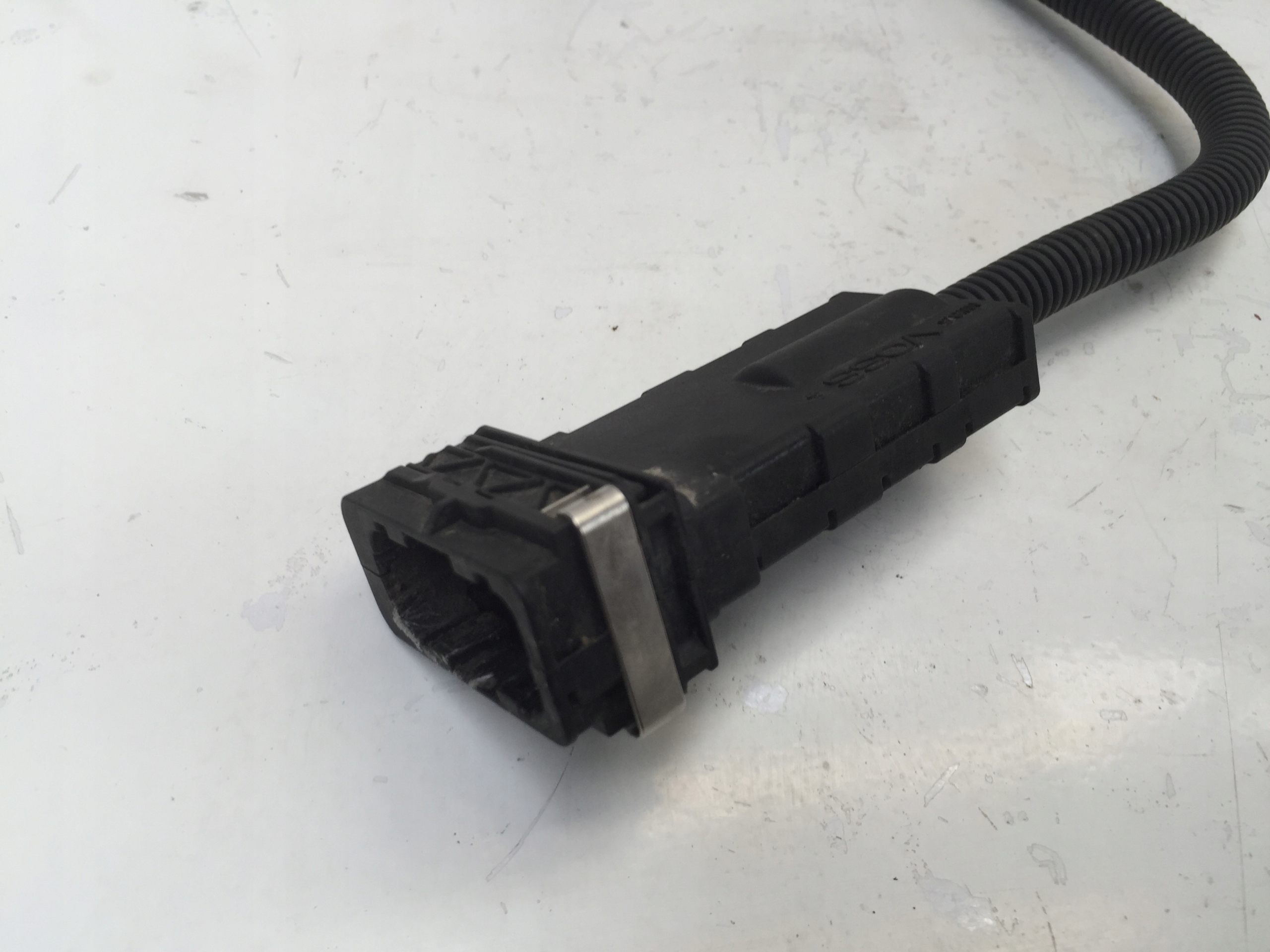 SKODA KAROQ 2021 КАБЕЛЬ ADBLUE 5Q0131983C