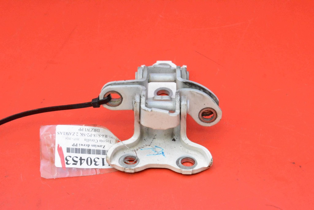 hinge hinges door right rear part TOYOTA COROLLA E21 18-25