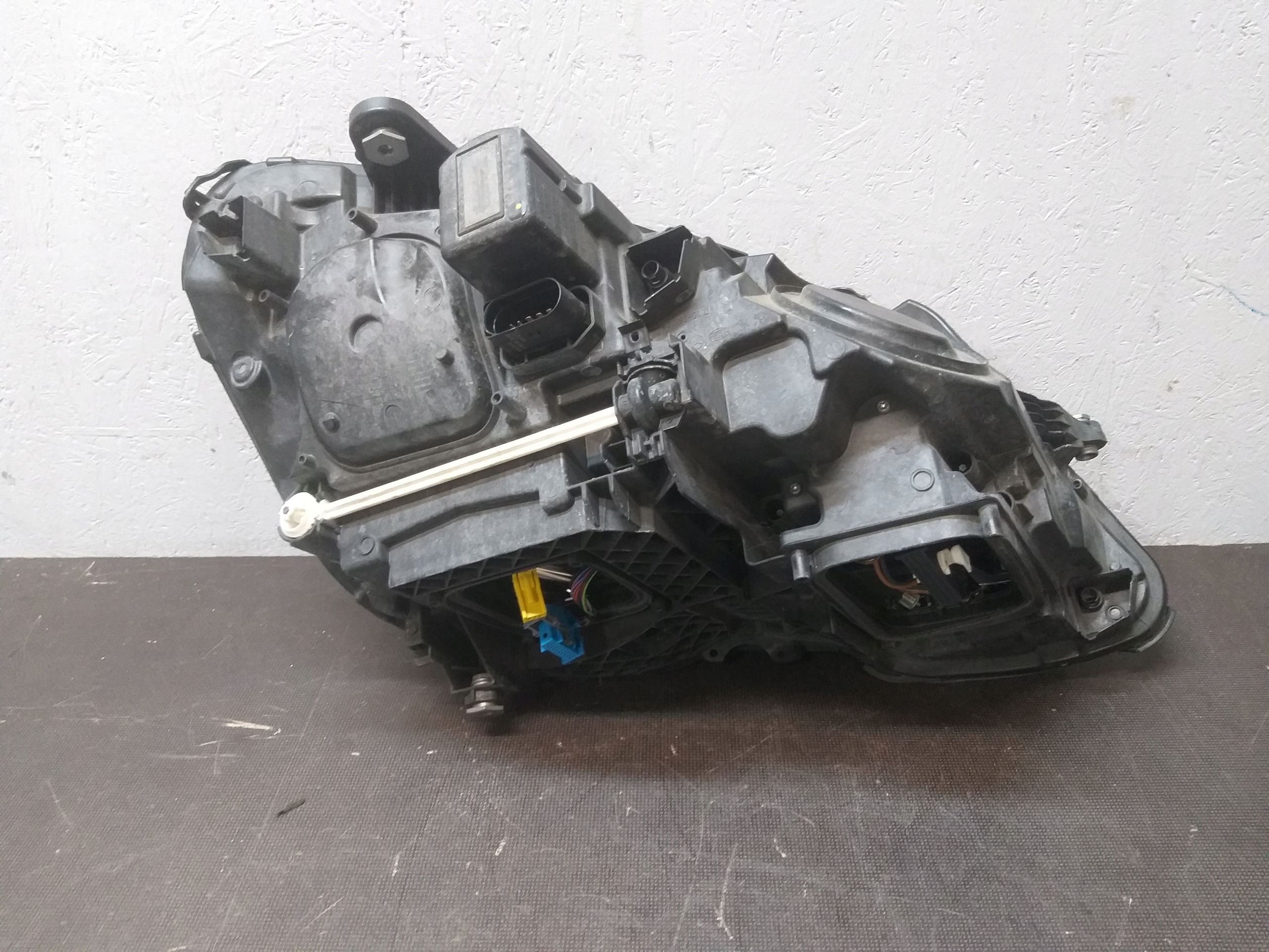 LAMPA PRZÓD LEWA MERCEDES E KLASA W212 LIFT FULL LED ILS Numer katalogowy części A2129063605