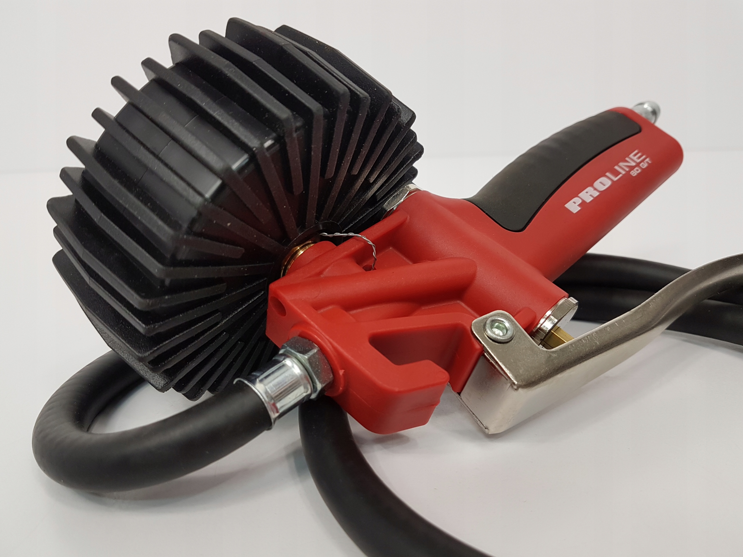 B12f671545859c09a63e5cc710e3