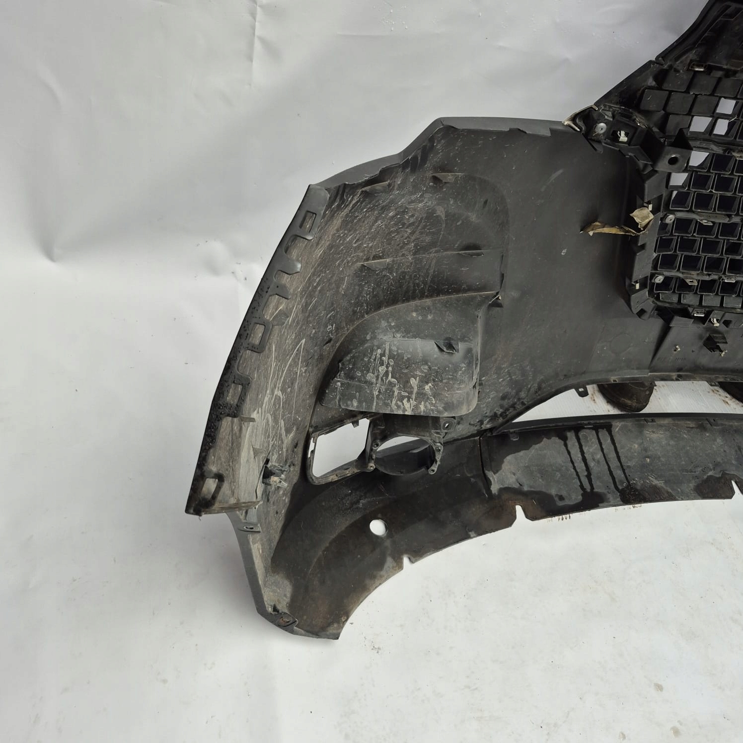 RENAULT MASTER III LIFT 19- bumper front front PDC 620228205R