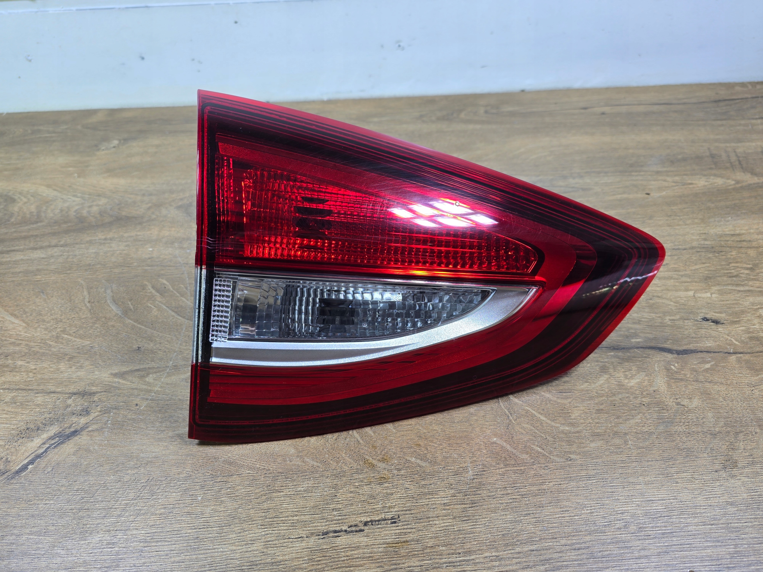 FORD C-MAX MK2 LAMPA TYLNA LEWA F1CB 13A603 BE