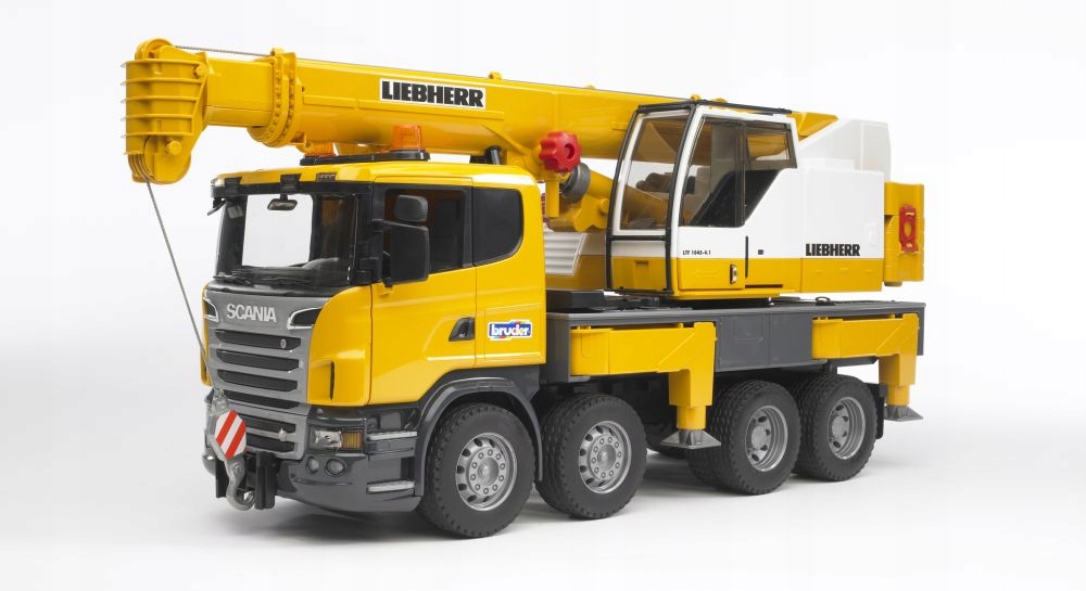 Bruder Scania z dźwigiem Liebherr z modułem świetlno-dźwiękowym 03570