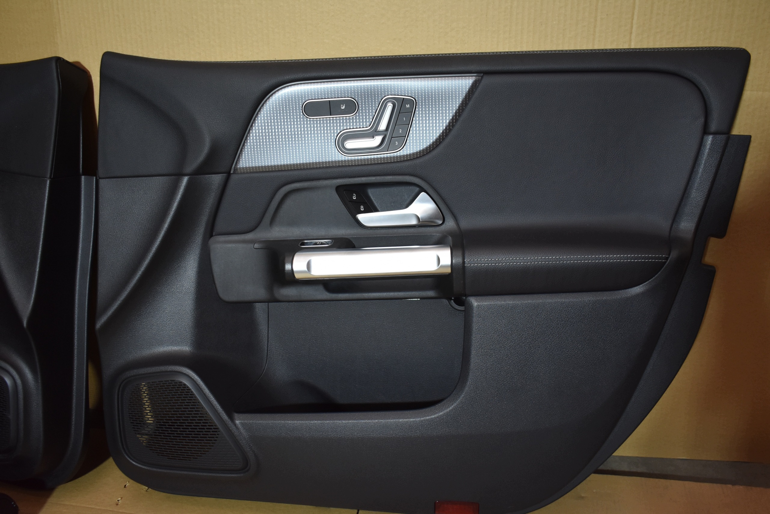 seats KPL. + MODULY GRZANE / electrics AMBIENTE MERCEDES GLB X247 W247 1