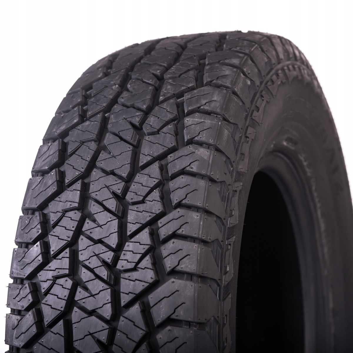 

1x Opona 235/65R17 Hankook Dynapro AT2 RF11