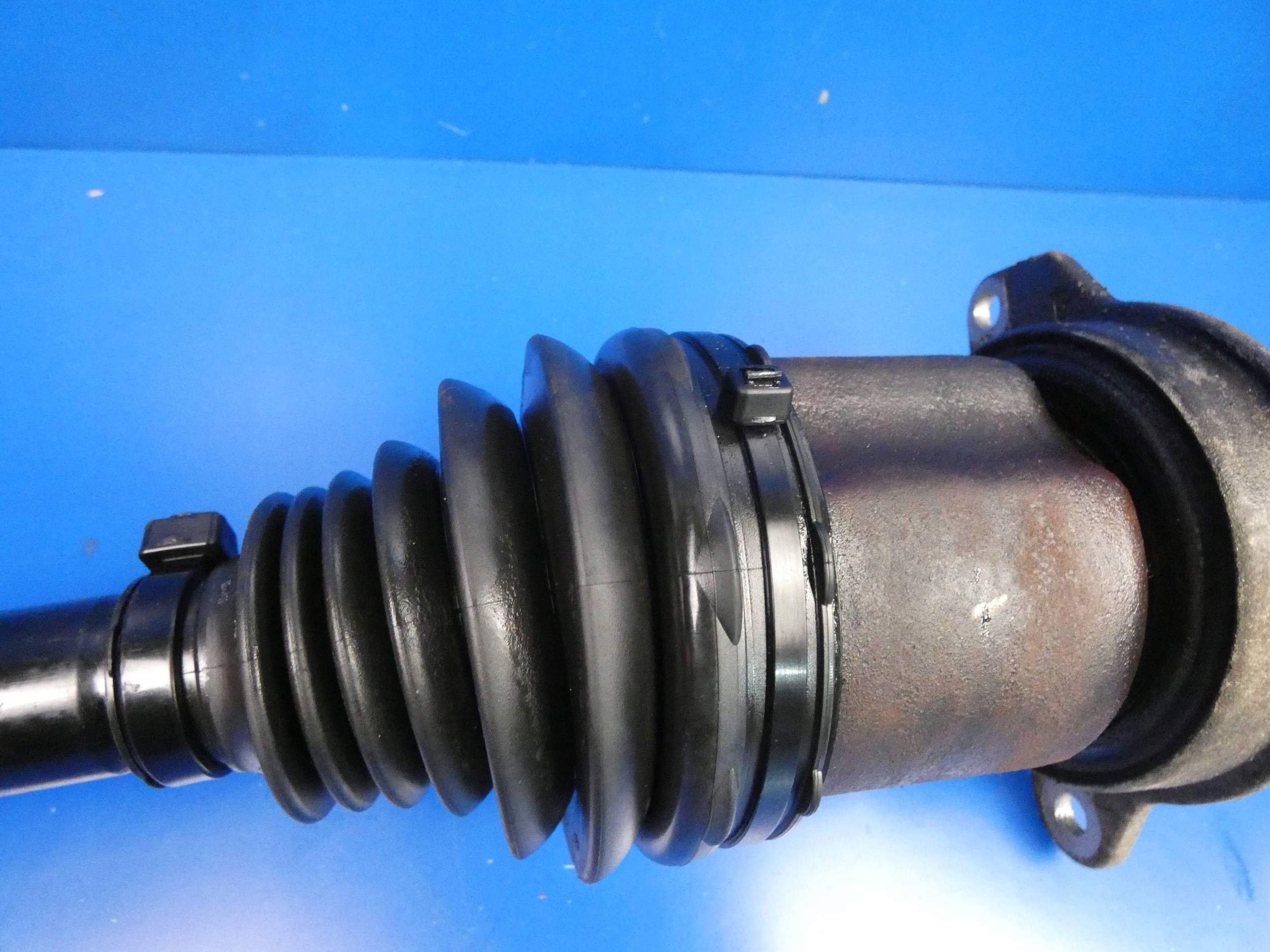 VOLVO S90 II V90 II 2.0 D4 semi-axis right front front AUTOMAT