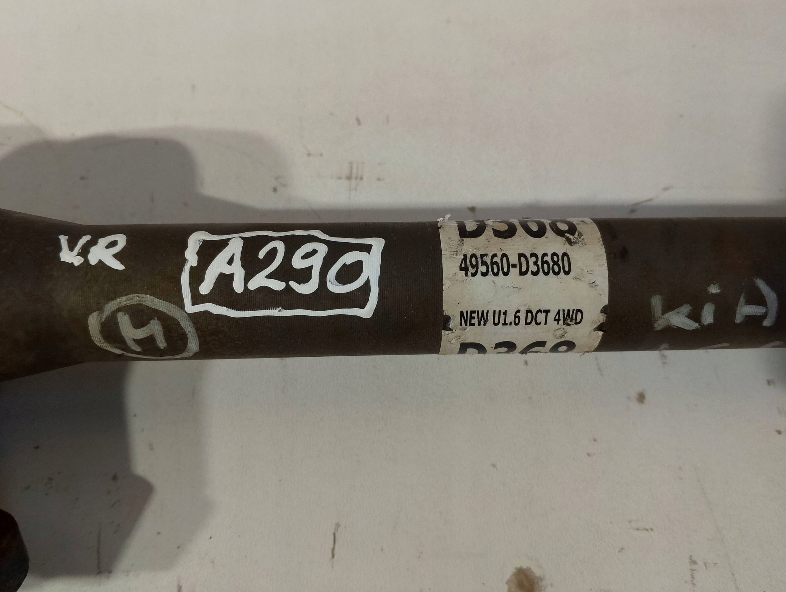 KIA Sportage QL 1,6 CRDI semi-axis front right 49560D3680 (A290)