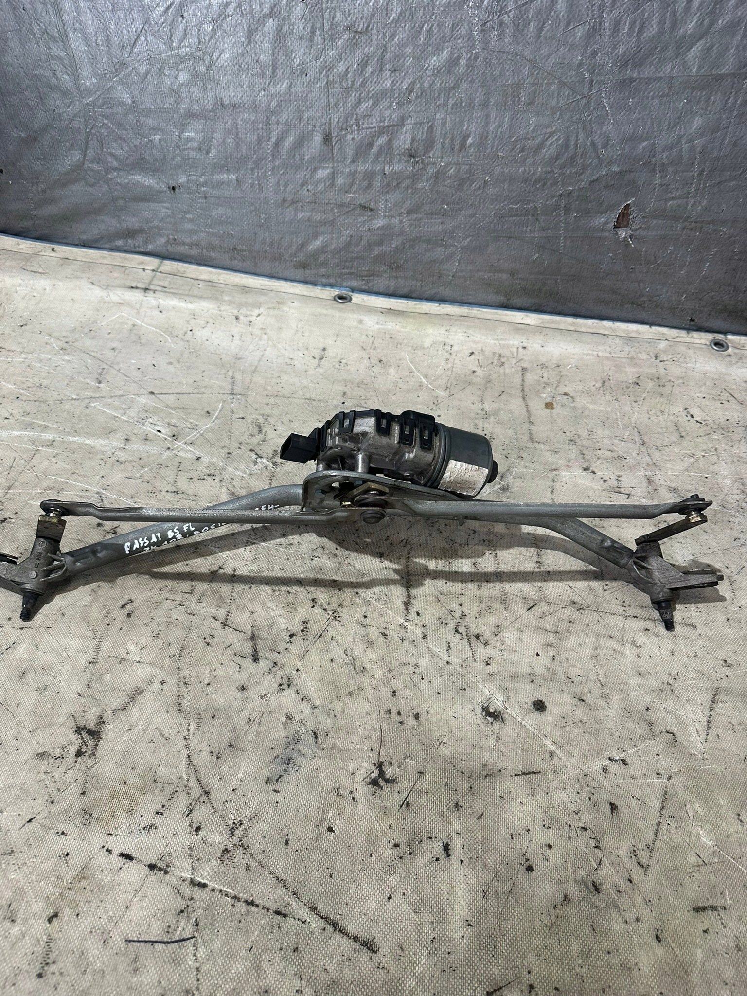 Wischergestänge VOLKSWAGEN VW PASSAT B5 FL