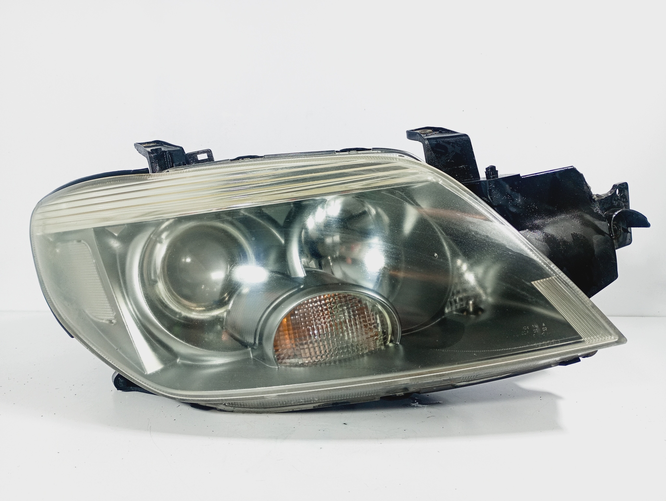 light right reflektor right front OE P4326 MITSUBISHI Outlander 1 and 03-06