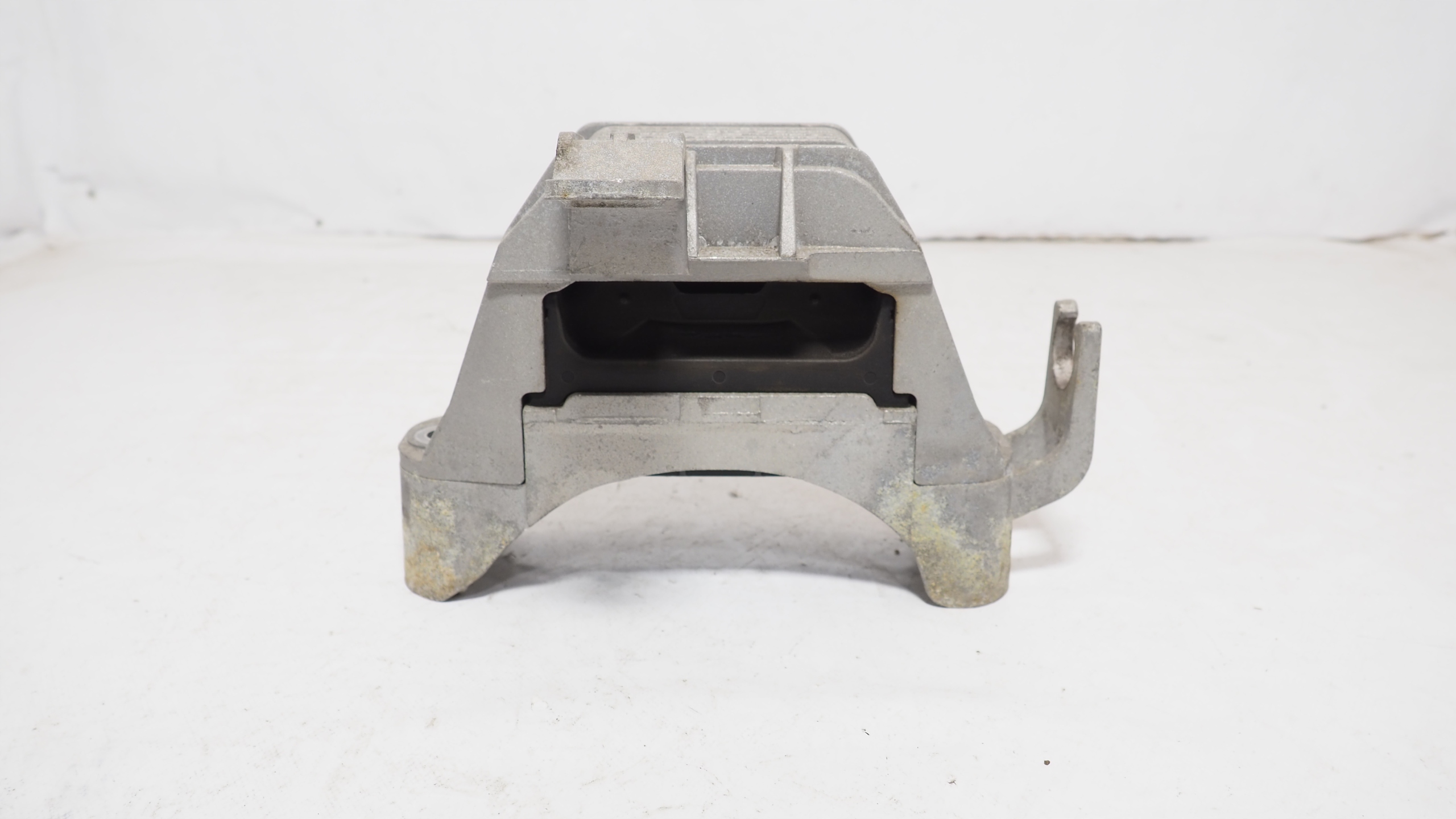 Opel Astra IV J holder engine mount 13248472