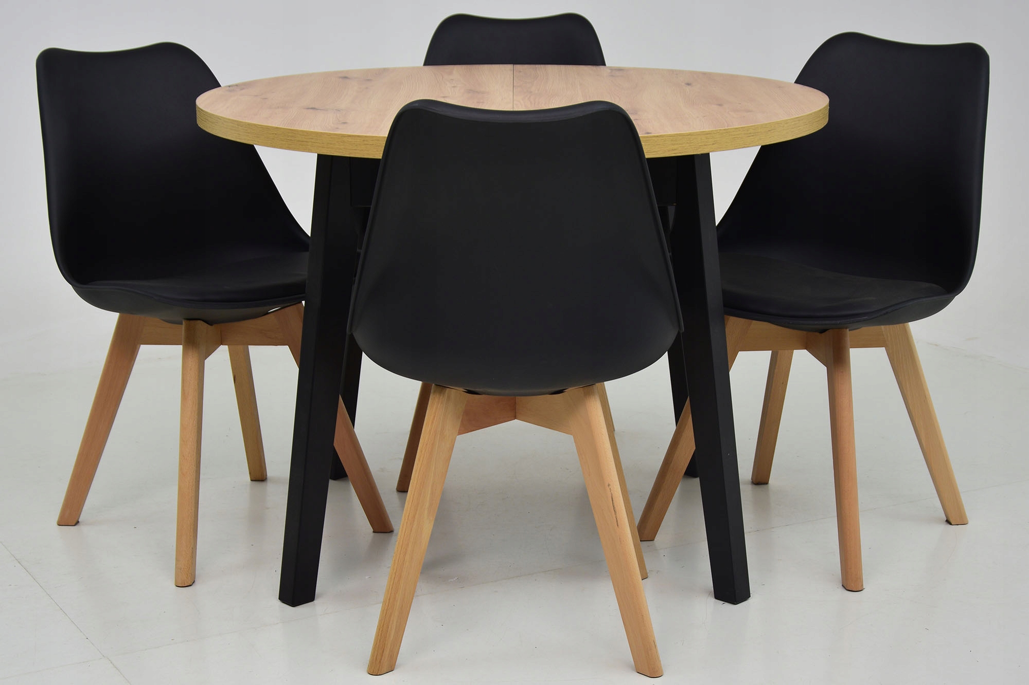 Stół okrągły 100/130 cm + 4 krzesła skandynawskie Długość stołu 100 cm