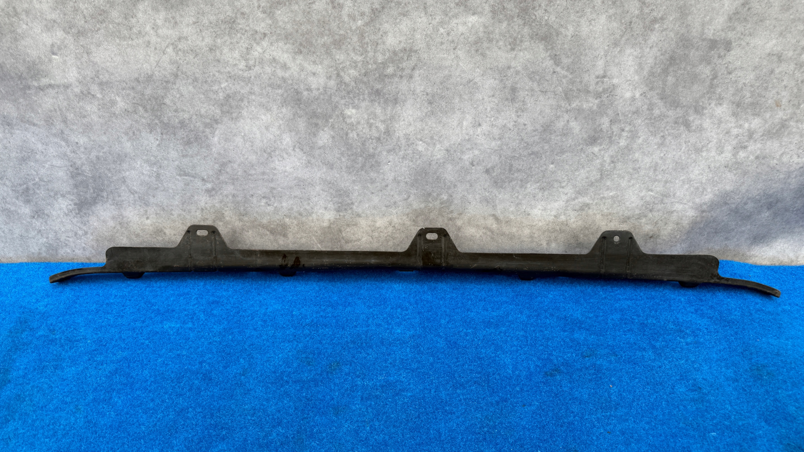 FORD FOCUS MK1 KOMBI bumper support rear part pillar console KP8/14Z