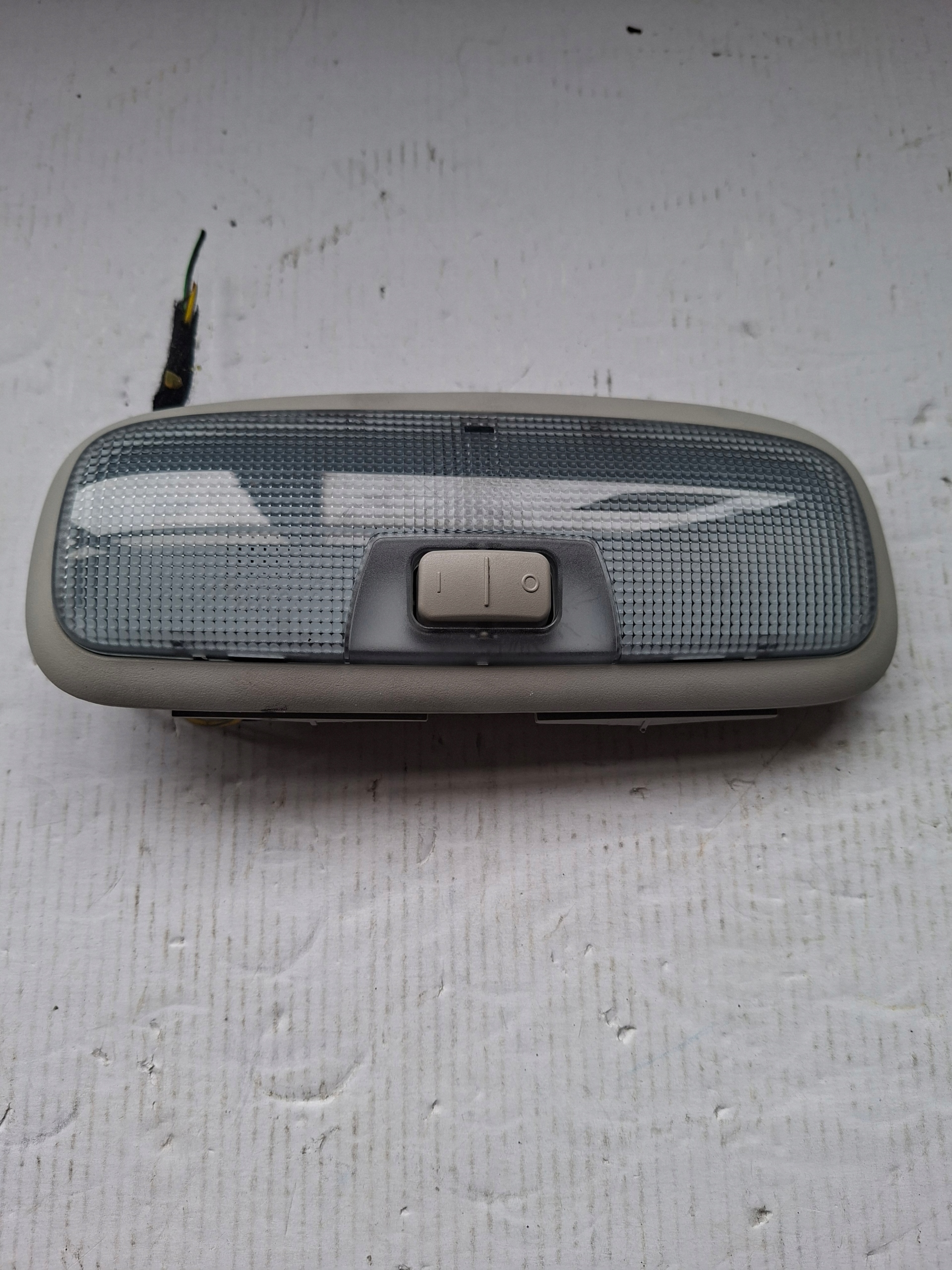 FANALE CIELO INTERNO FORD ECOSPORT 8A6A-13K776-CA