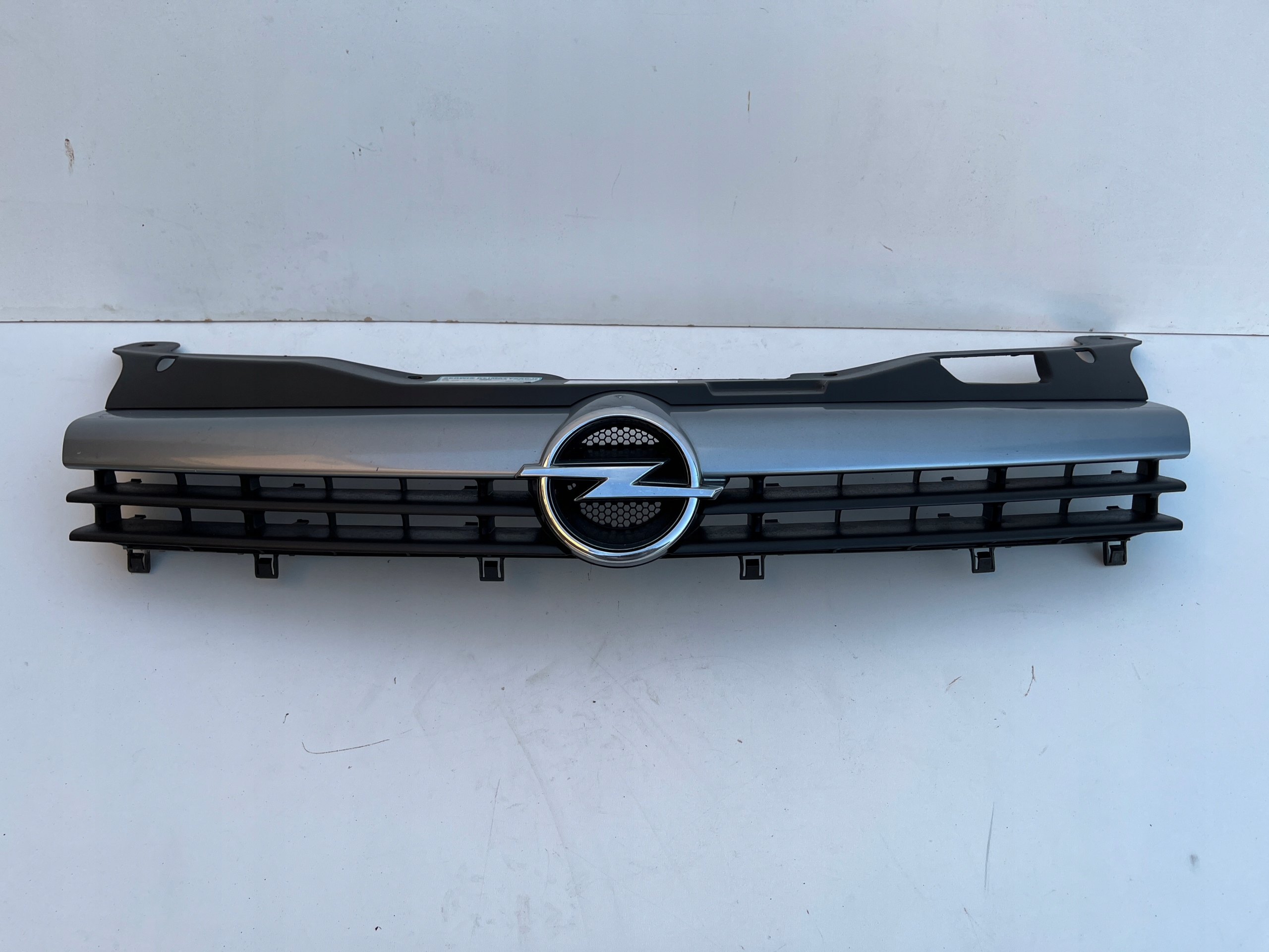 grille radiator grill Opel Astra H 04-09r.