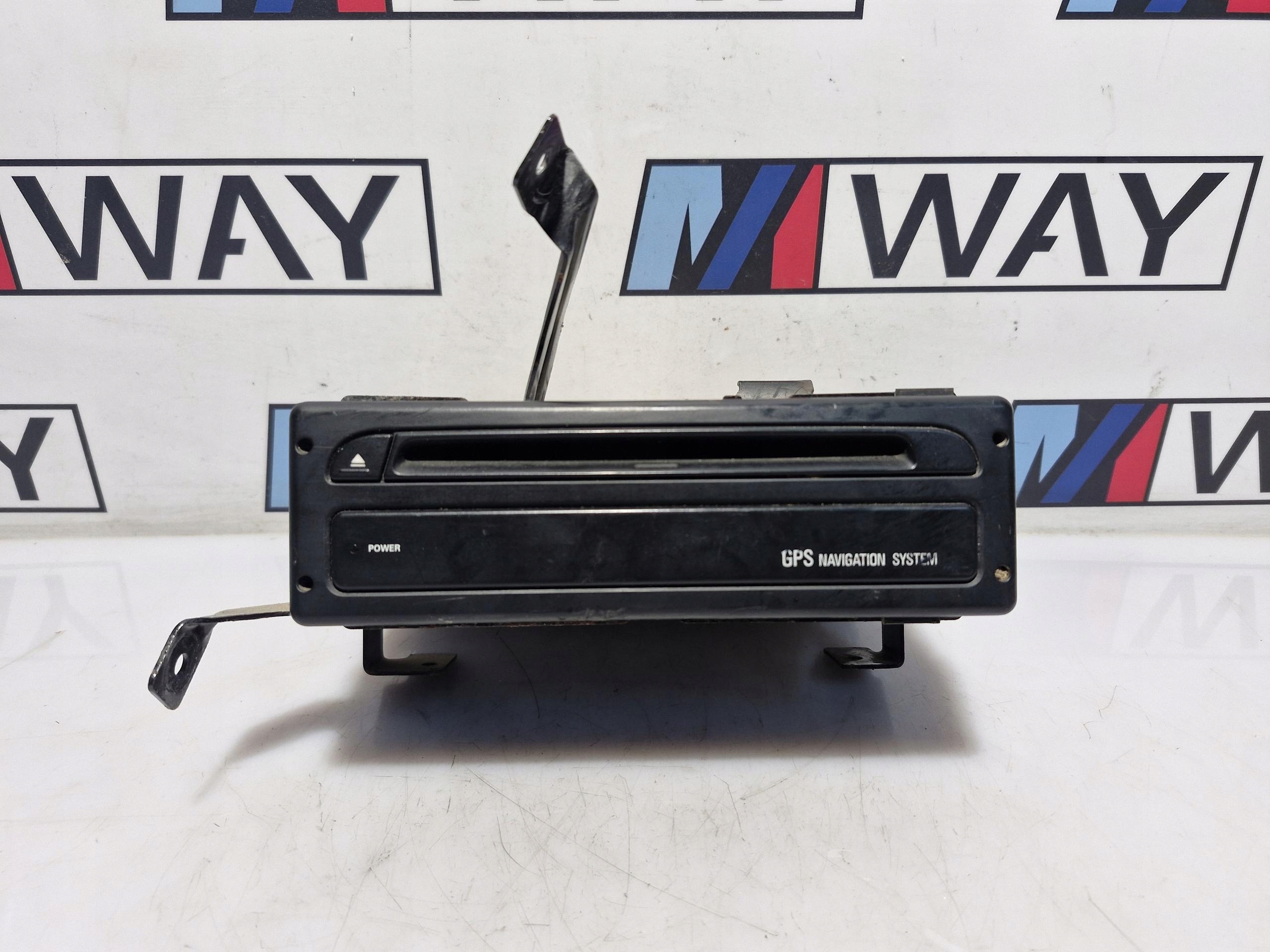6915035 BWM E38 E39 E46 CZYTNIK der Navigation Original
