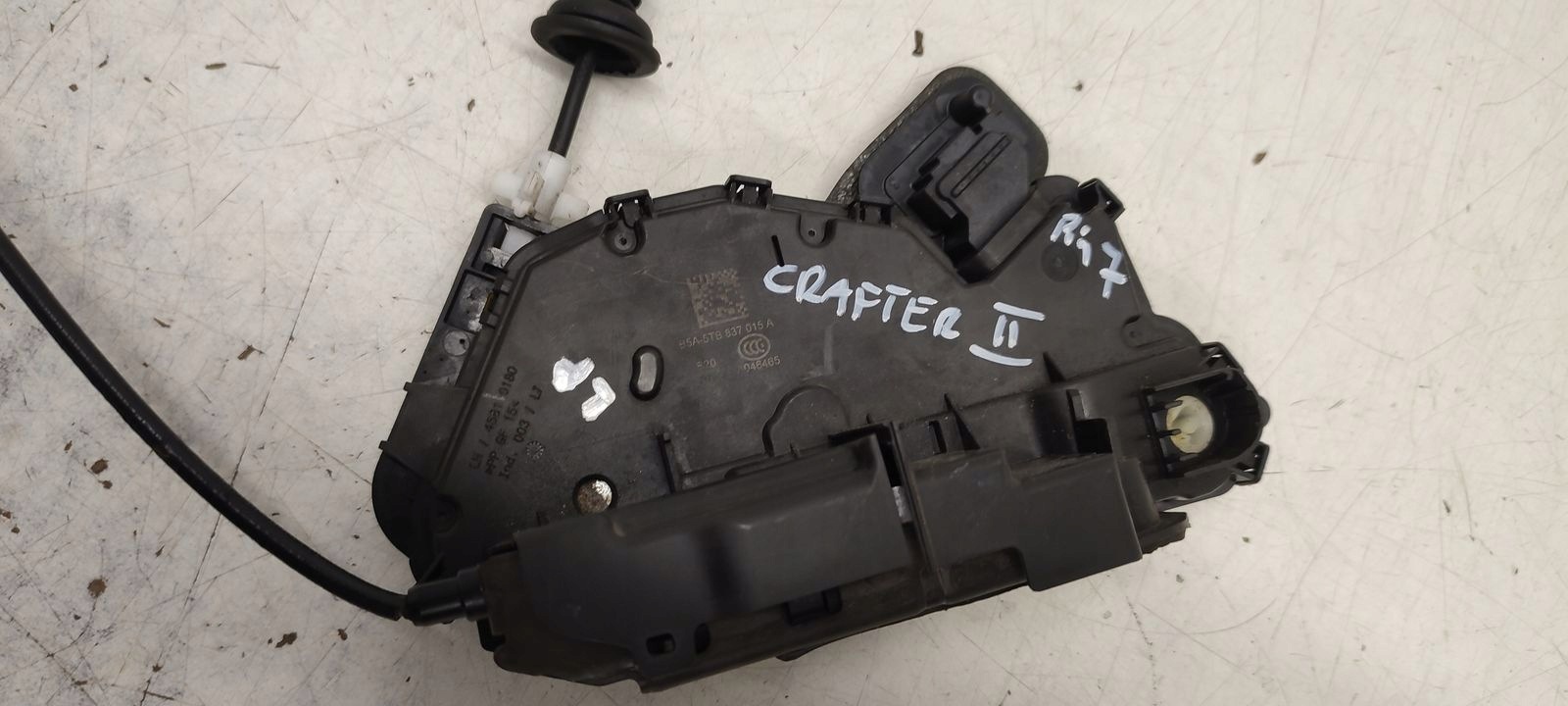 lock handle front front left VW Crafter II 7C0
