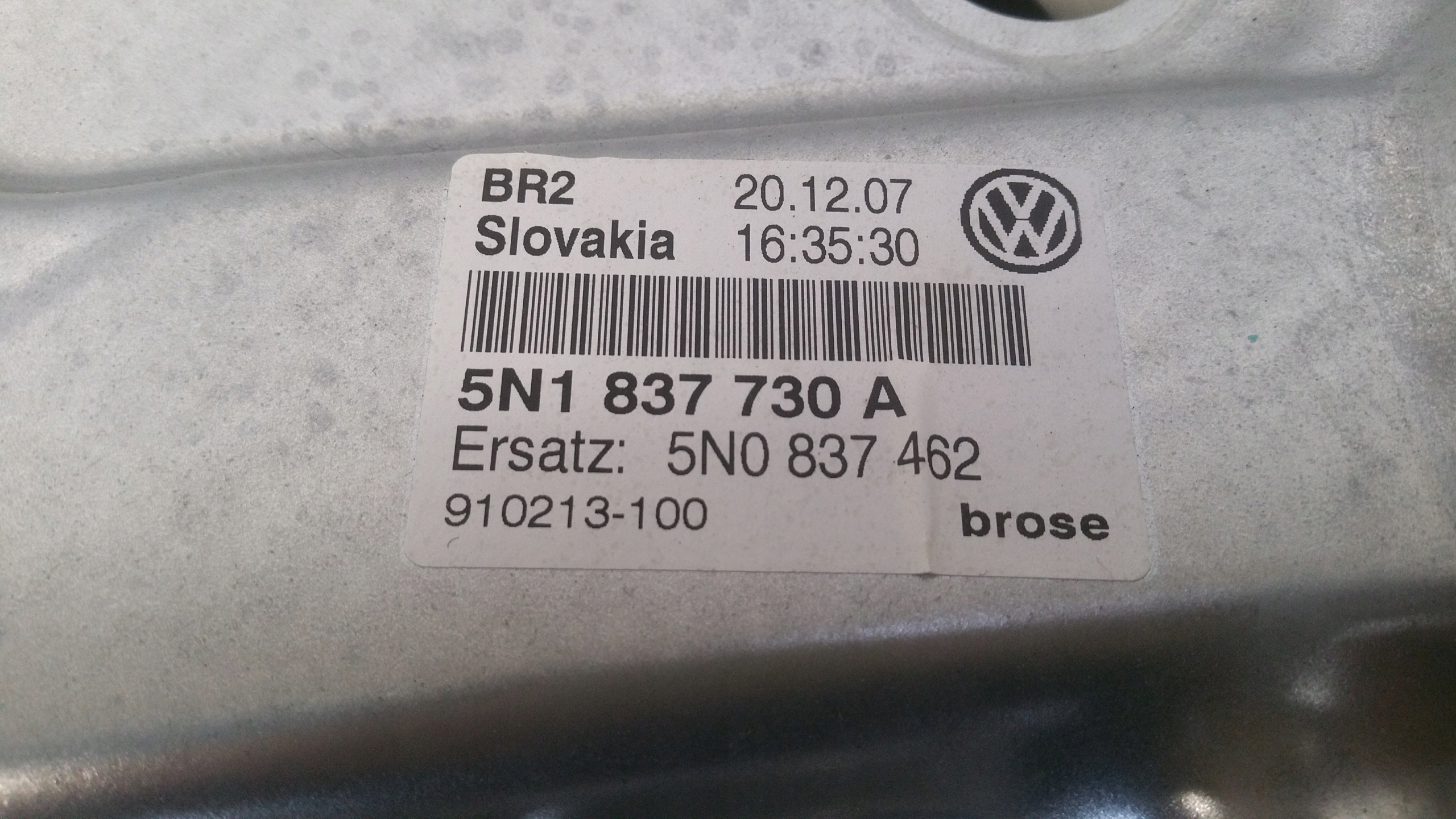 window regulator right front 5N1837730A VW Tiguan