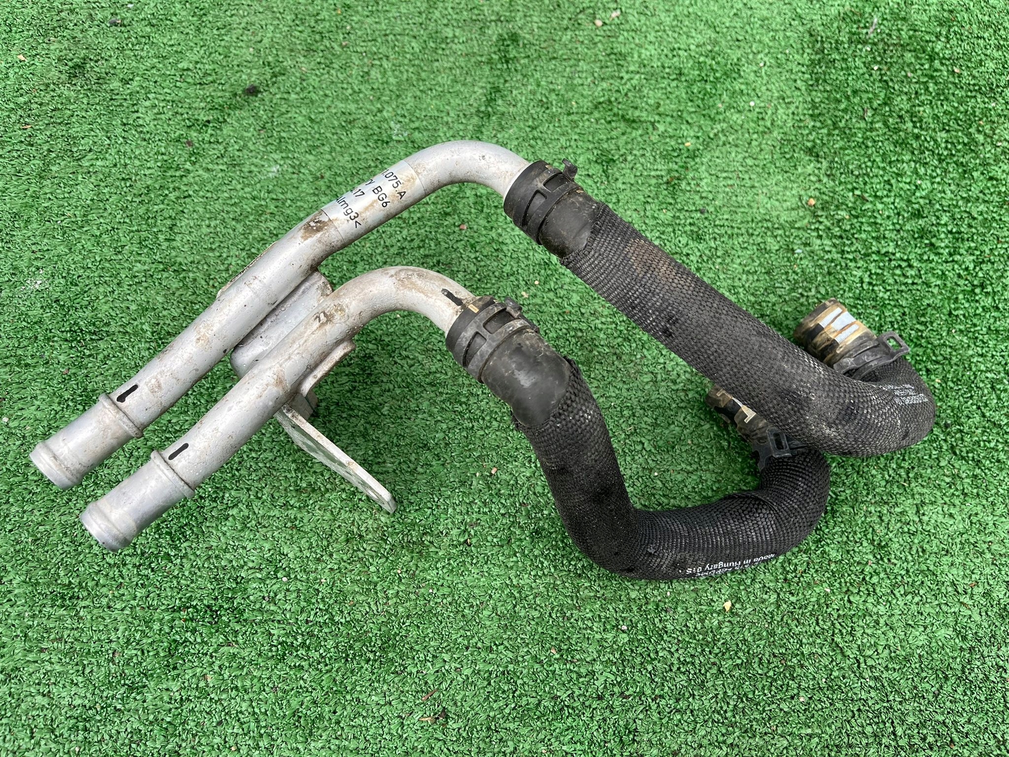 AUDI Rs5 Rs4w ТРУБКА WEZE WODYw0121075a