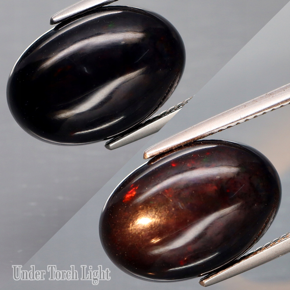 Přírodní opál Černý 7.33 ct Kabošon Etiopie certifikát Wbd