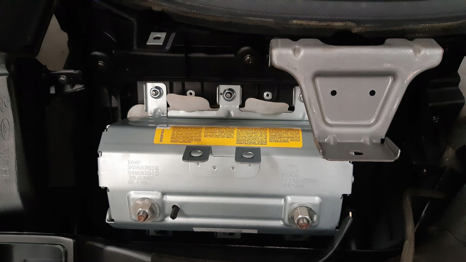 dashboard console airbags Hyundai i30 and 1,4 16V