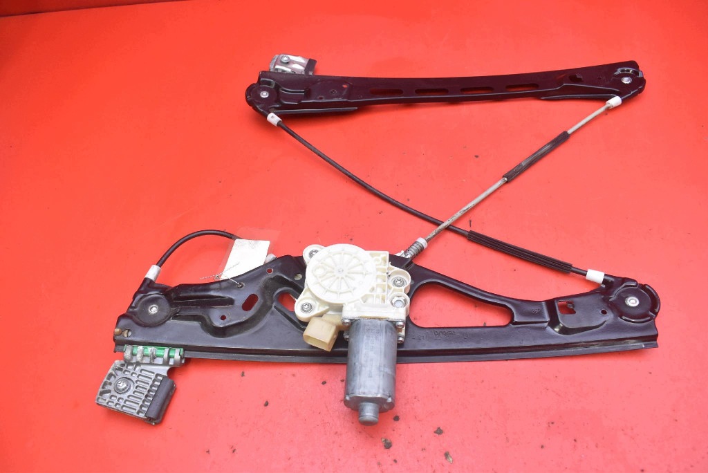 window regulator left front EU A2118202942 MERCEDES E-KLASA W211 KOMBI 06-09