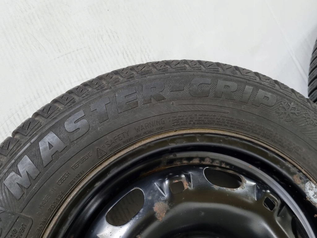 Opony K2785 Semperit | 165/70R14 | zima komplet Kod EPREL 594491