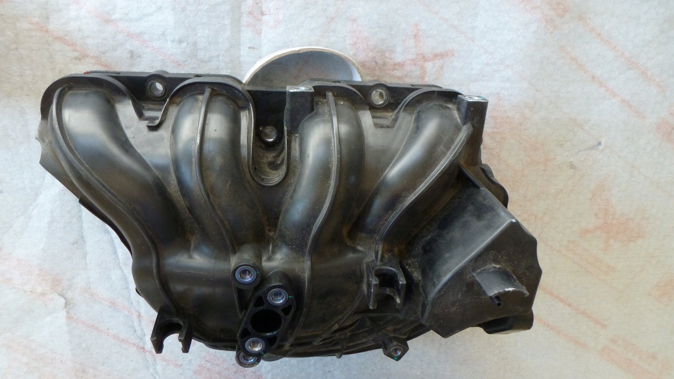 KIA SPORTAGE, CEED 1.6 T-GDI ВПУСКНОЙ КОЛЛЕКТОР