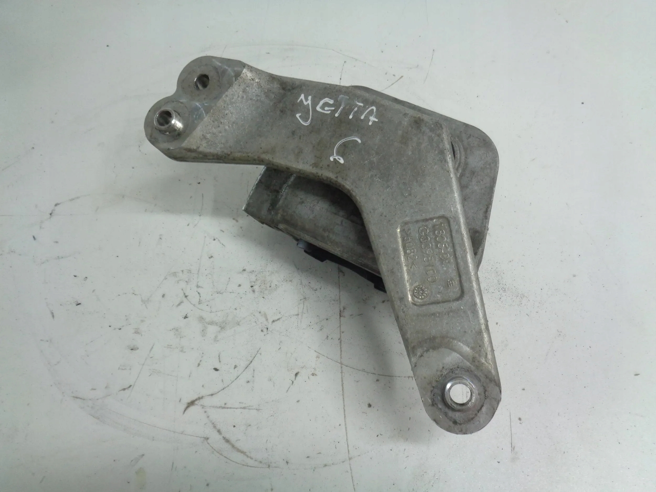 VW JETTA 6 5C 1.4 TSI HYBRID ENGINE MOUNT 5Q0199262CM