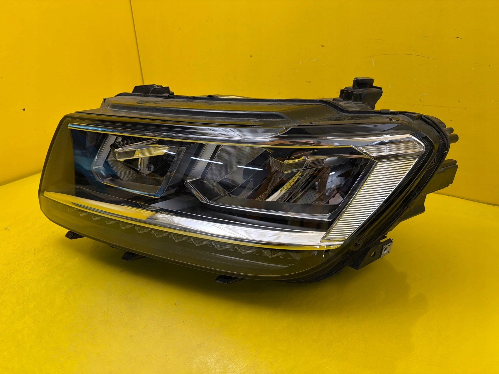 light left VW Tiguan II Full Led 5NB941035D
