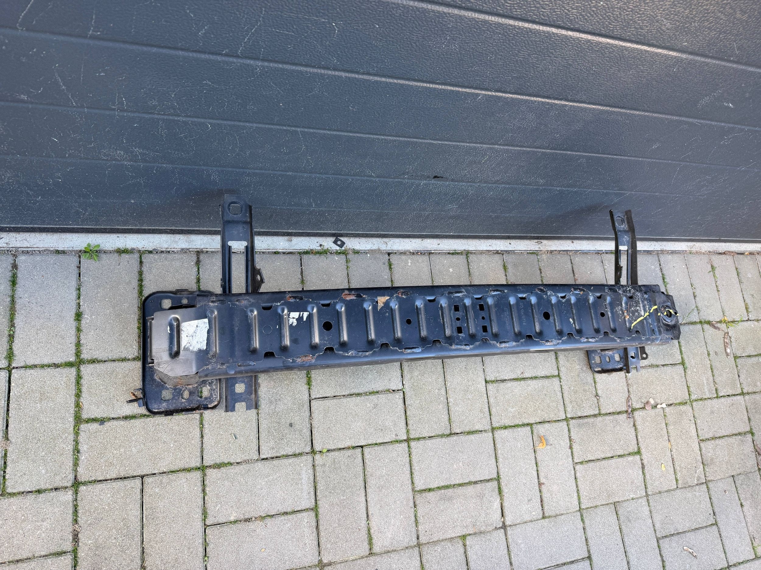 Ford Fiesta Mk8 sider front front below bumper