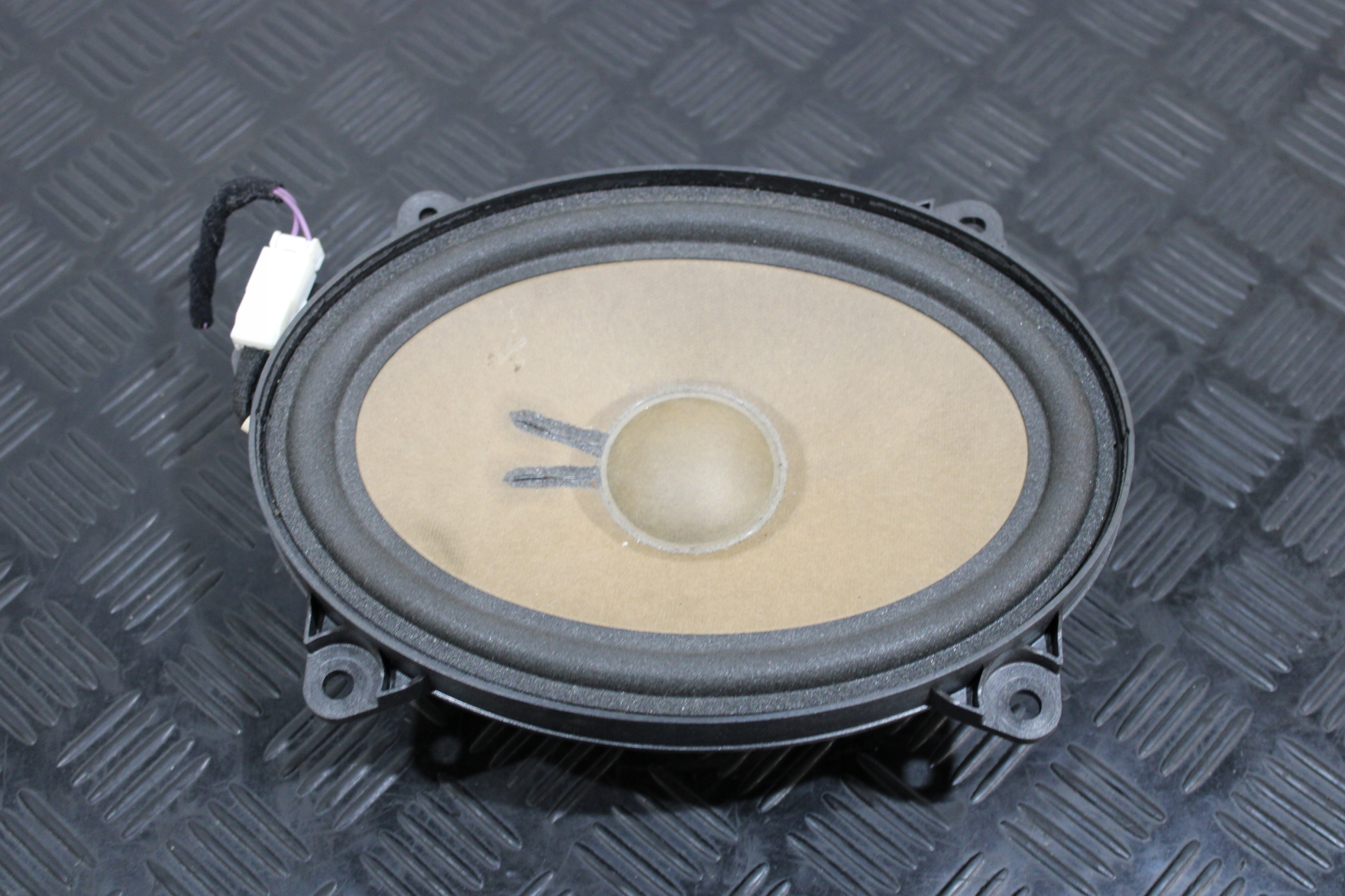 speaker 50545017 ALFA ROMEO GIULIA 2,2D