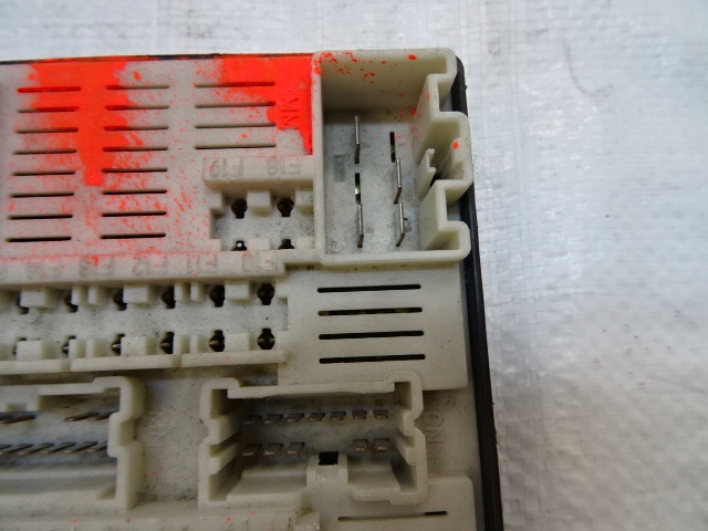 RENAULT MODUŁ BEZPIECZNIKÓW BSM 284B66441R Typ samochodu Samochody osobowe