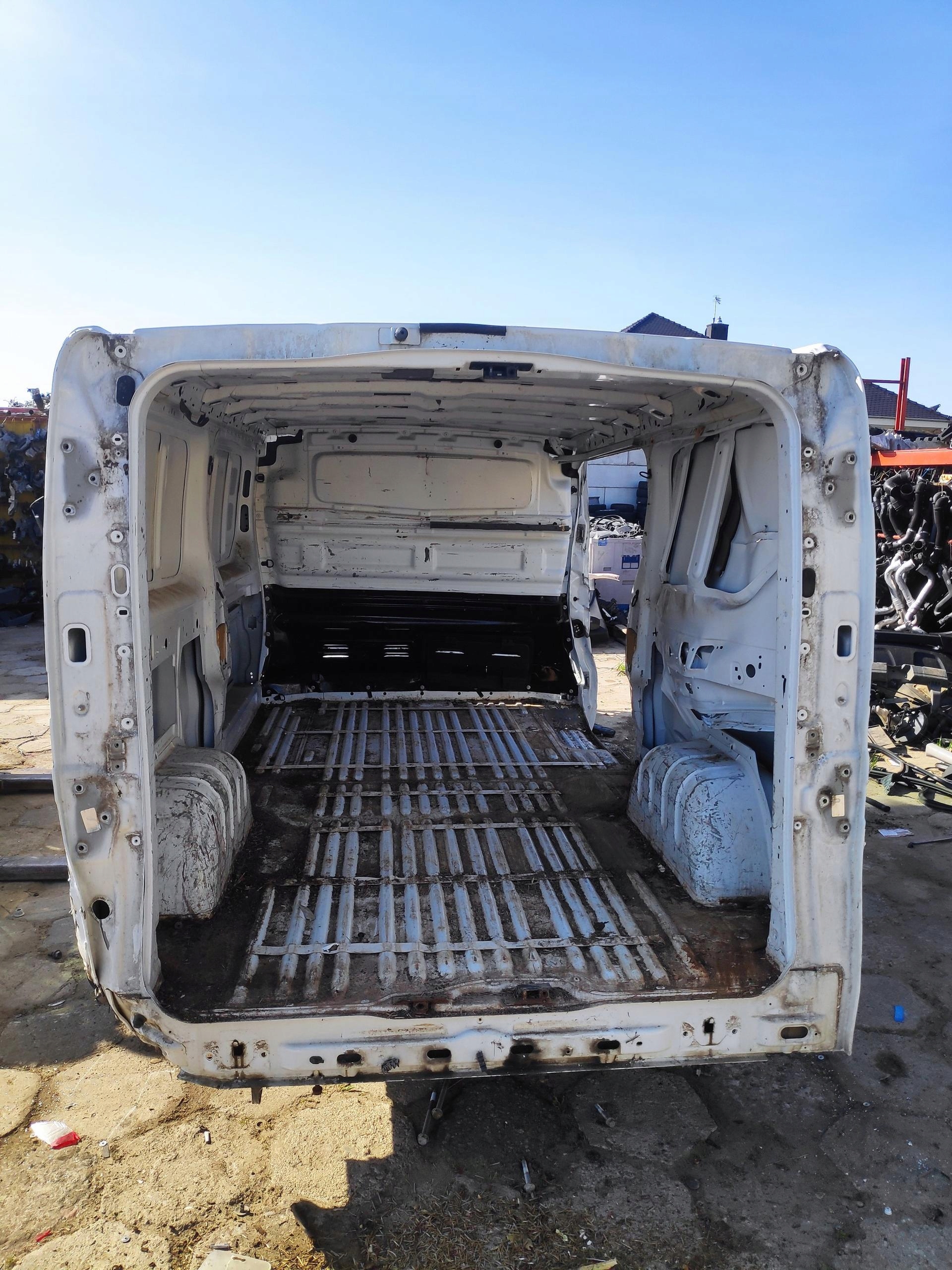 ремень кузов задний renault TRAFIC III
