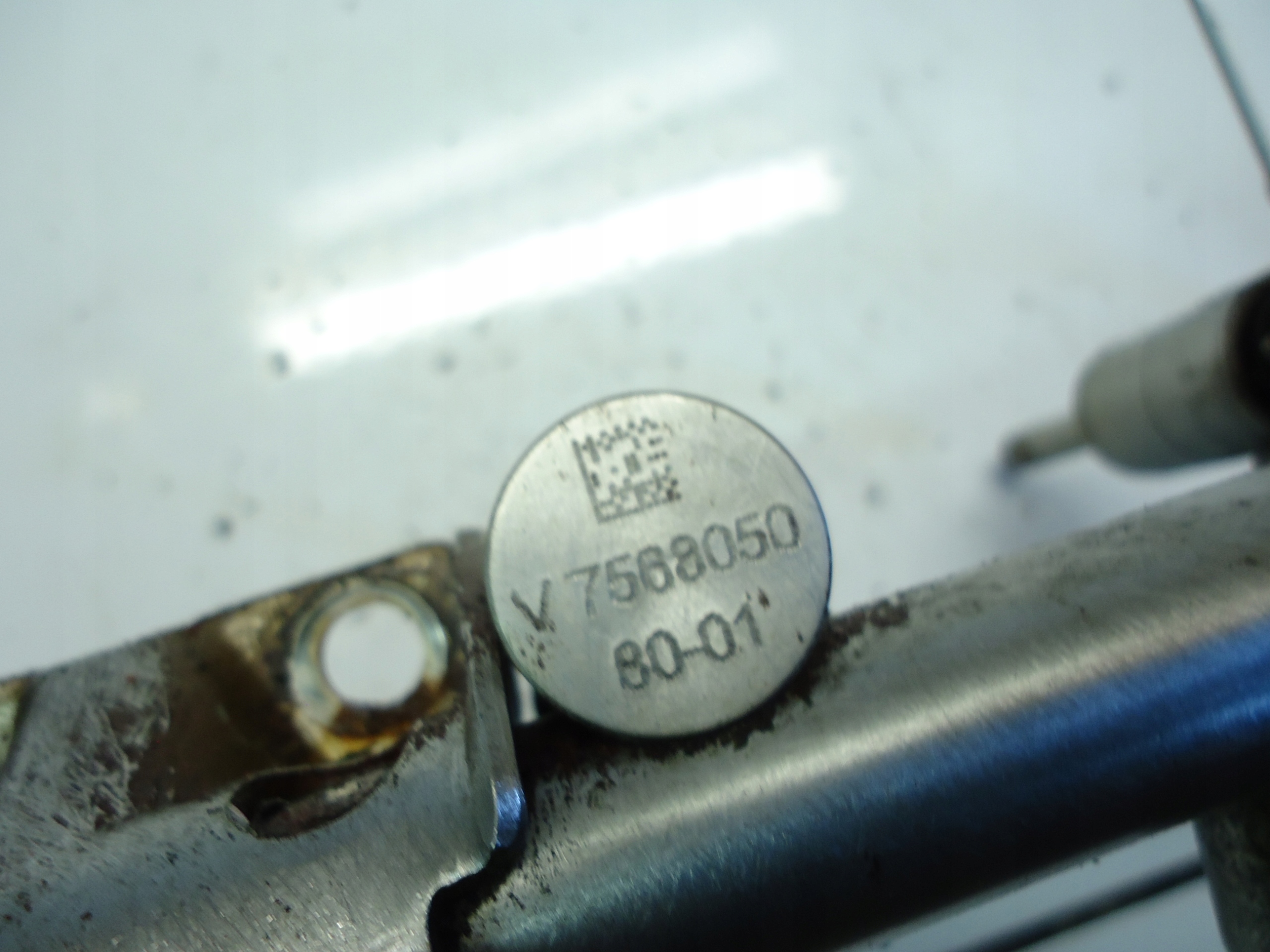 PEUGEOT MINI 1.6THP Rampe injection V756805080