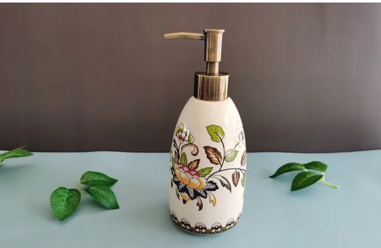 Ceramic hand sanitizer bottle creative American style shower gel