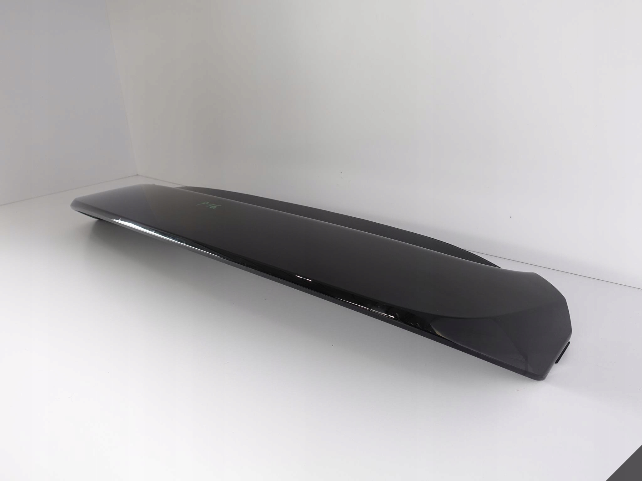 PORSCHE CAYENNE 9Y3 COUPE GTS TURBO SPOILER LOTKA